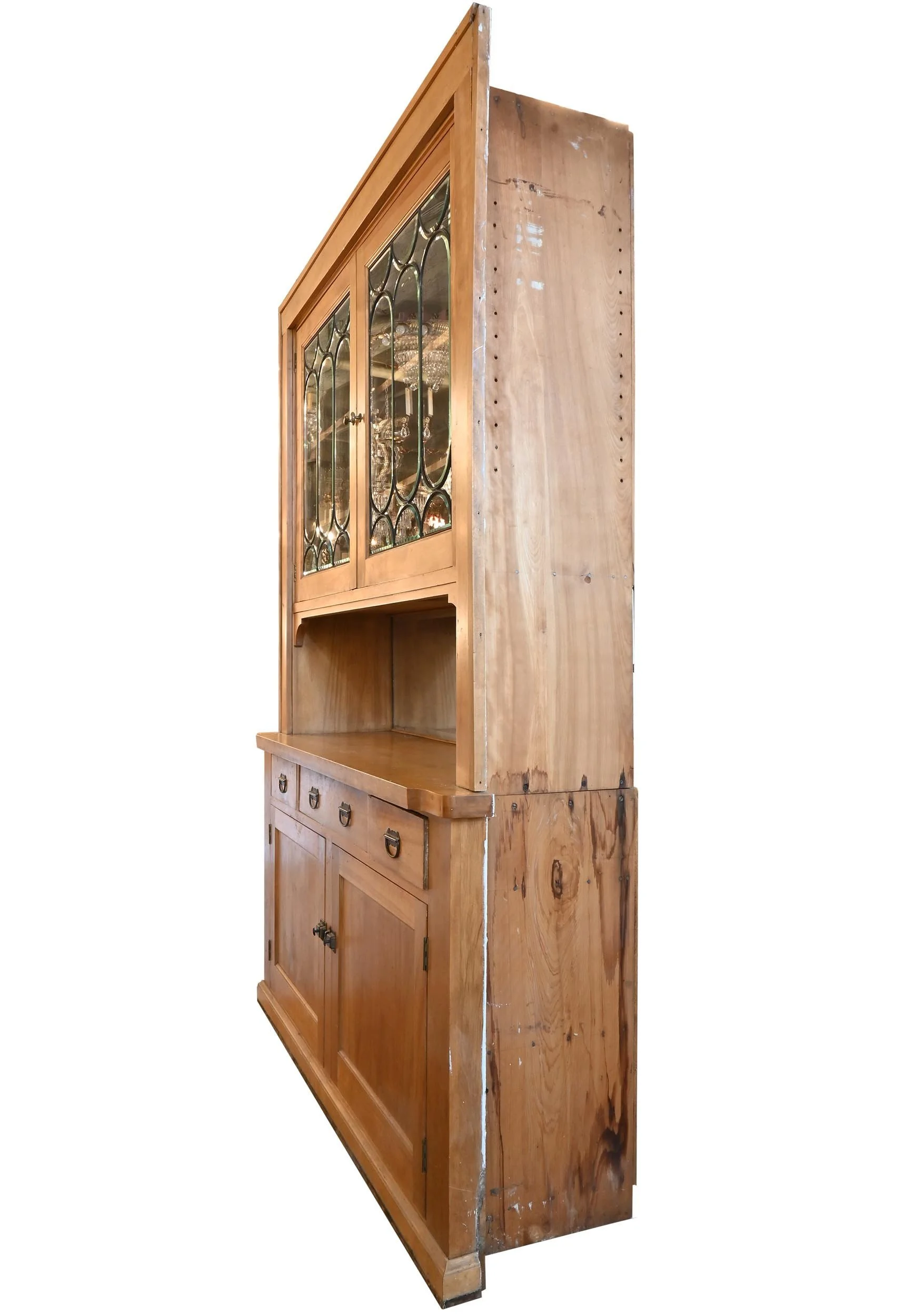 25440+maple+buffet+with+beveled+glass+doors+2.jpg