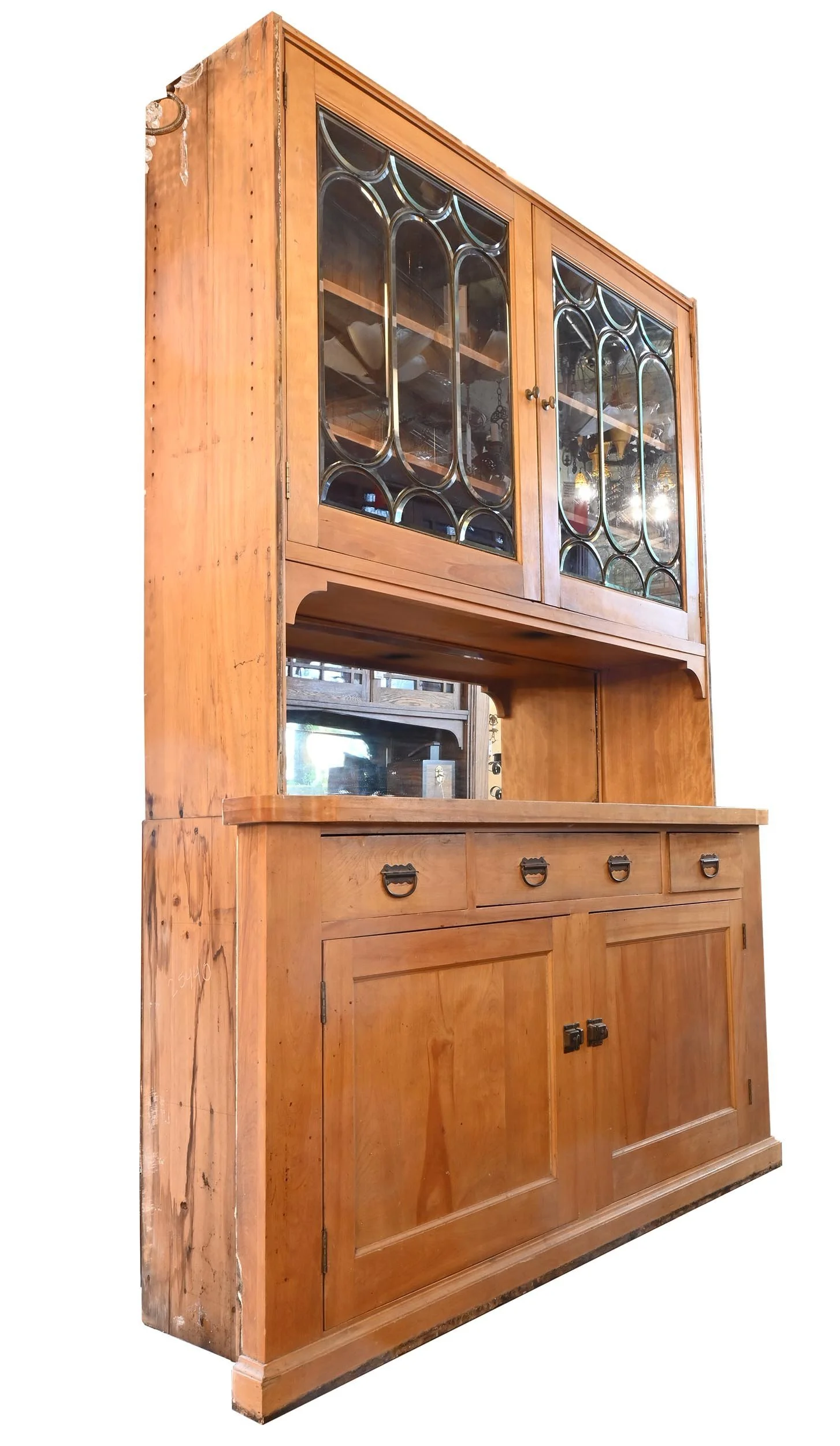 25440+maple+buffet+with+beveled+glass+doors+5.jpg