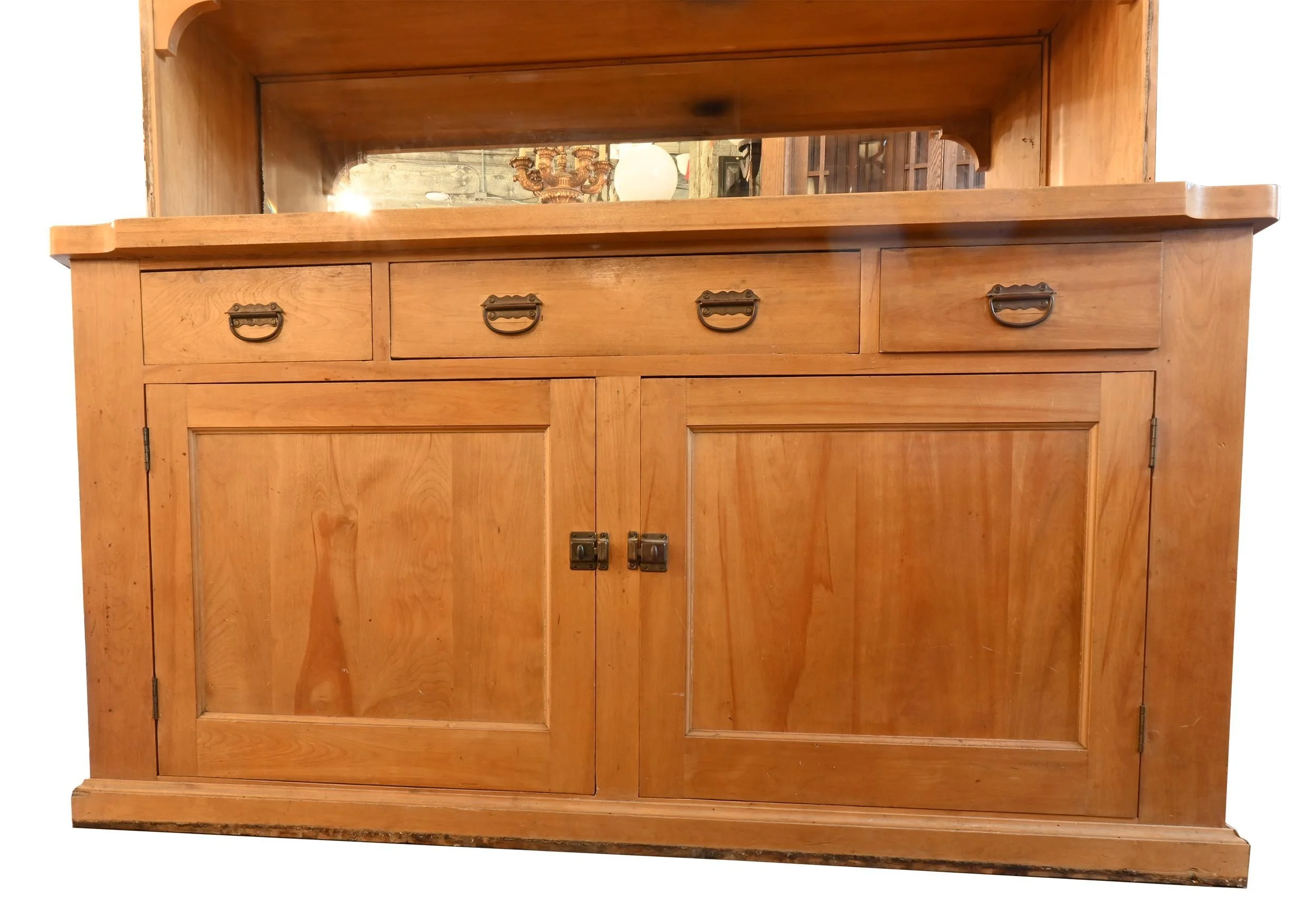 25440+maple+buffet+with+beveled+glass+doors+6.jpg