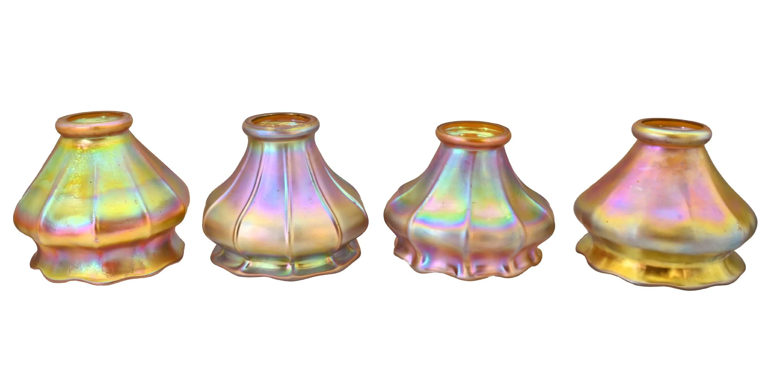 25484+short+squash+blossom+iridescent+aurene+art+glass+shade+3.jpg