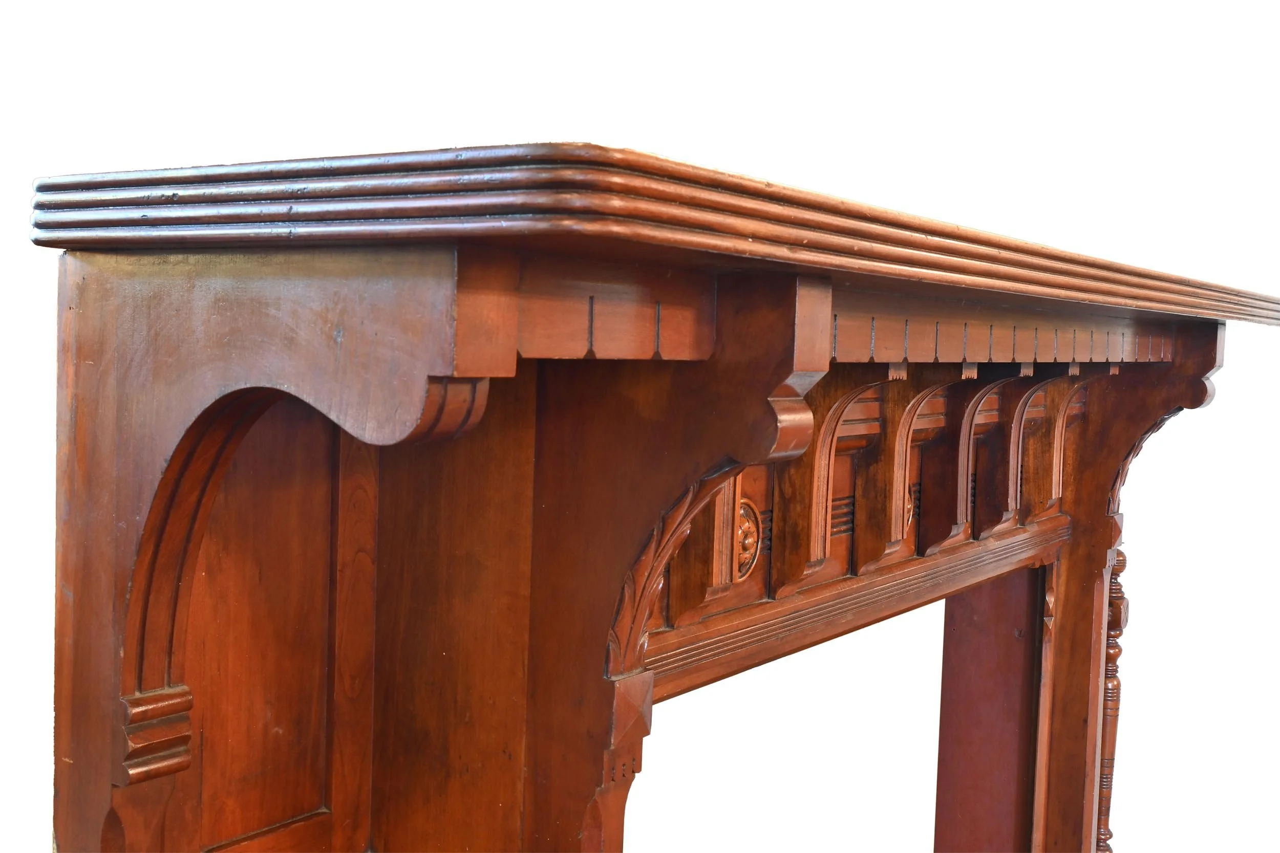 25508+shelved+flower+medalion+mantel+4.jpg