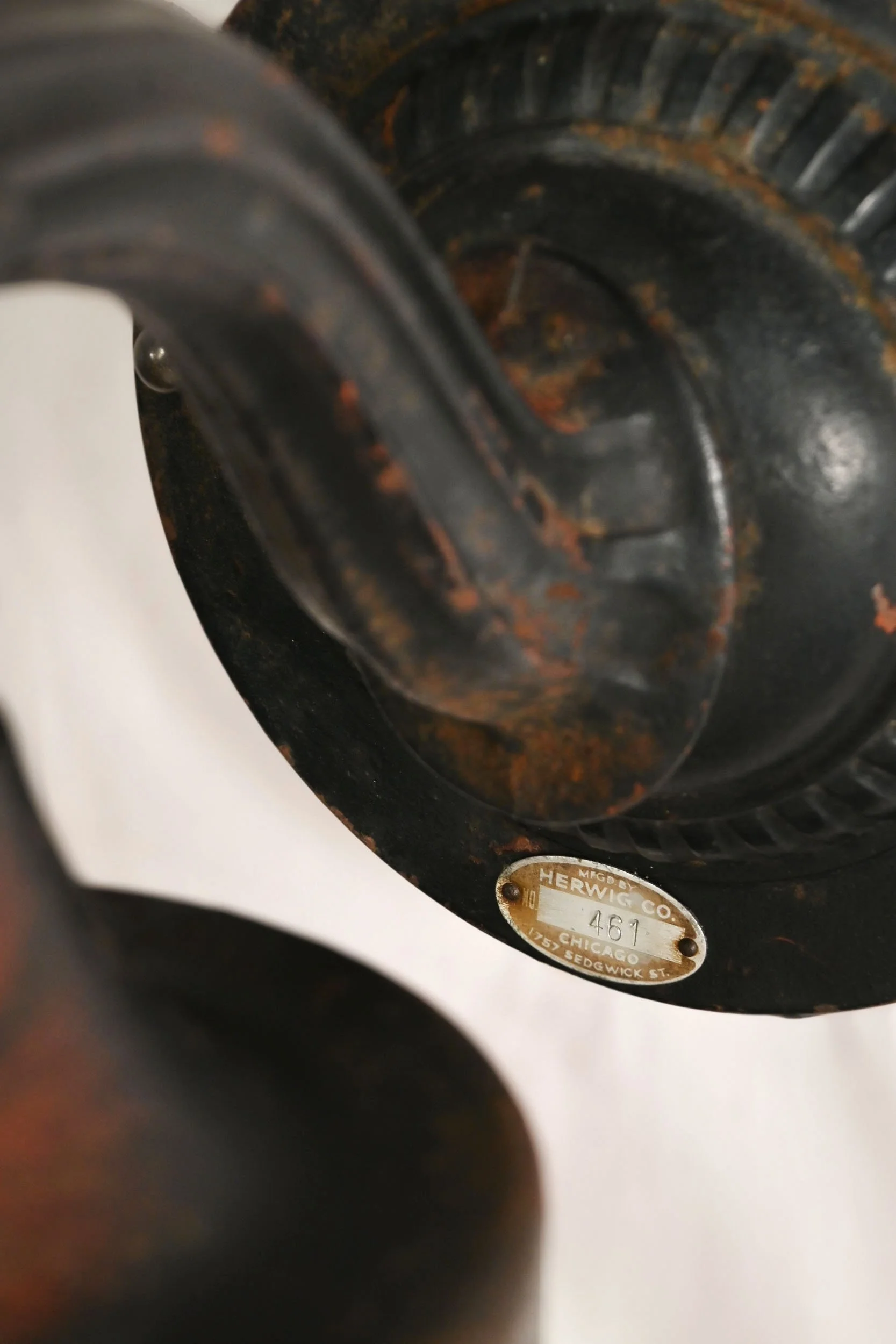 26191+cast+iron+fluted+arm+exterior+sconce+with+8+inch+white+globe+4.jpg