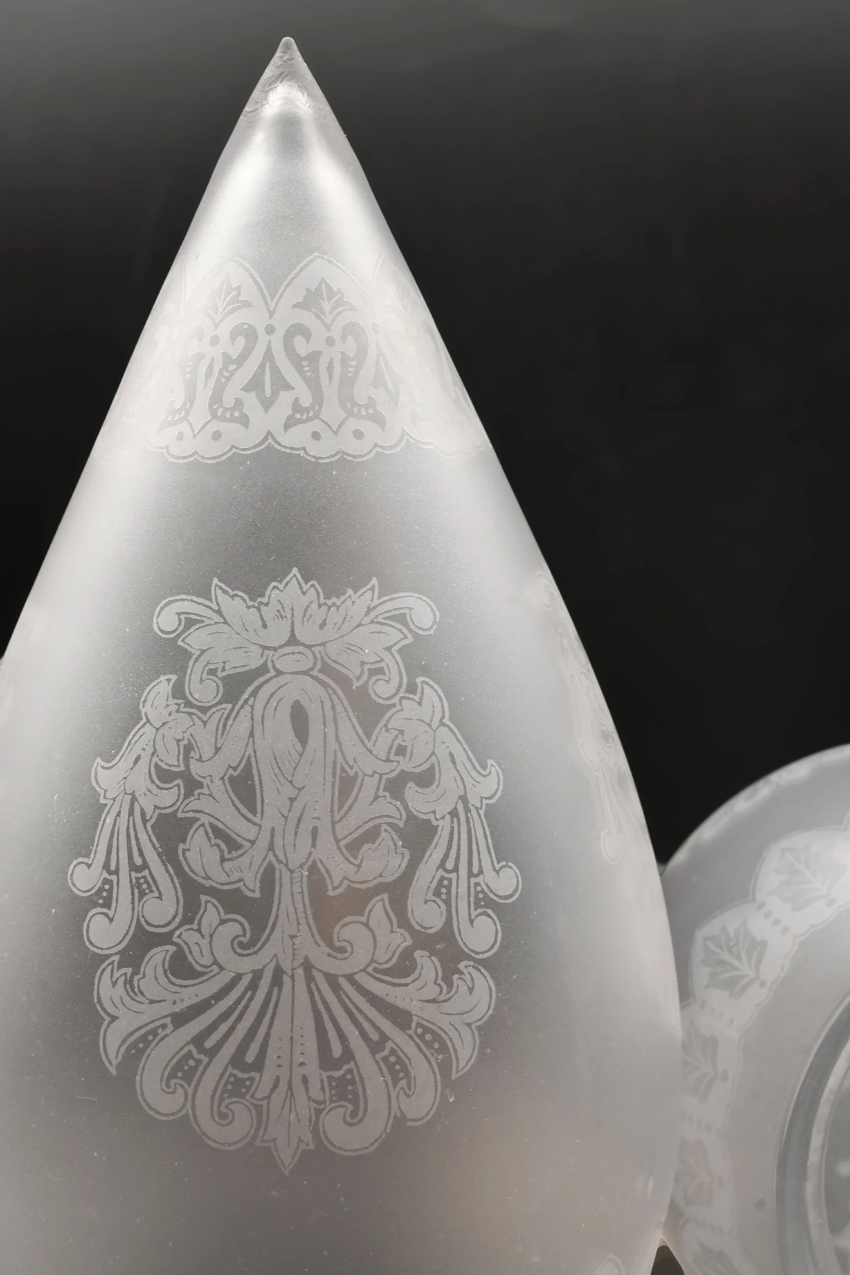 26194+large+frosted+and+etched+torpedo+shades+3.jpg