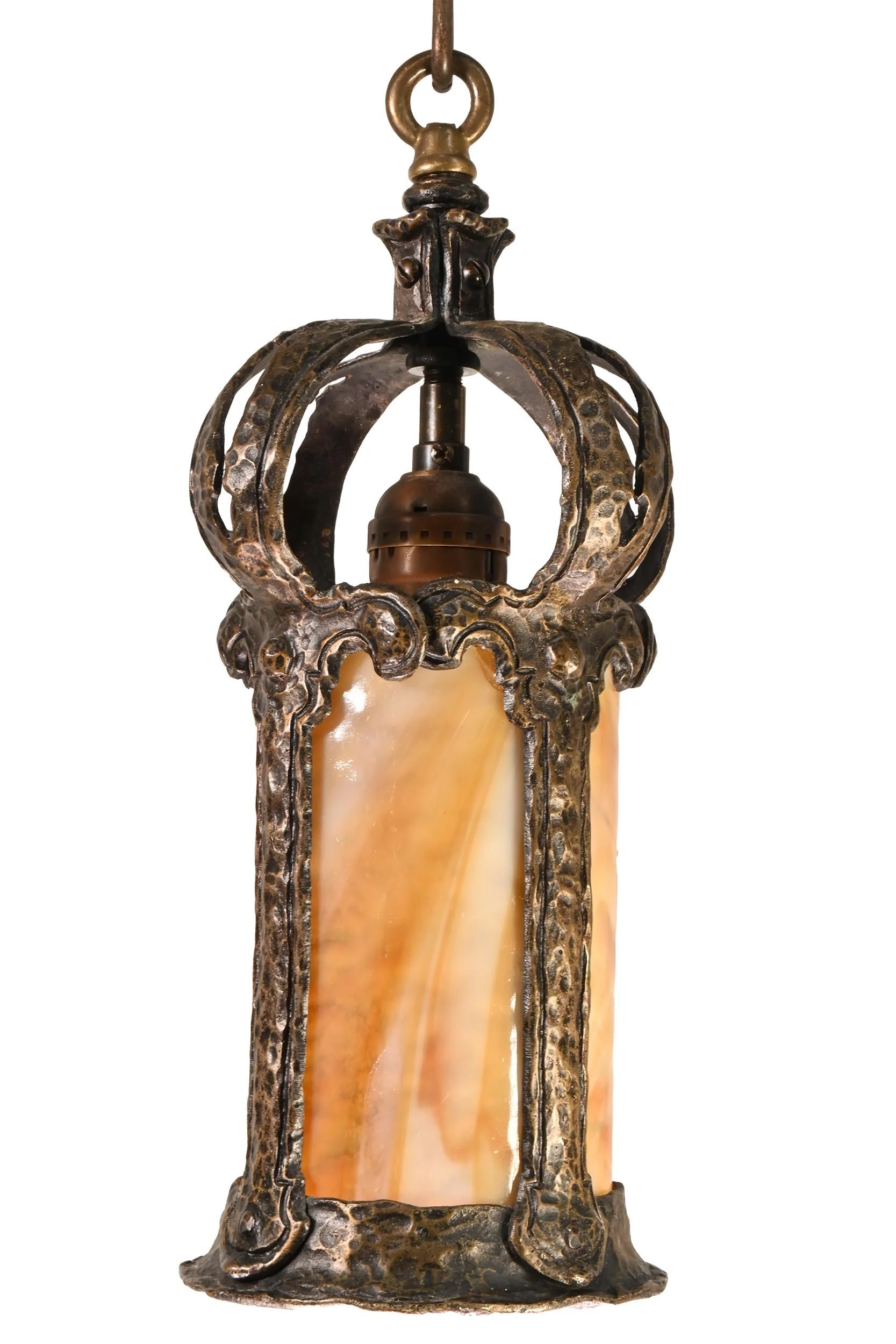 25635+hammered+tudor+caramel+slg+glass+pendant+2.jpg