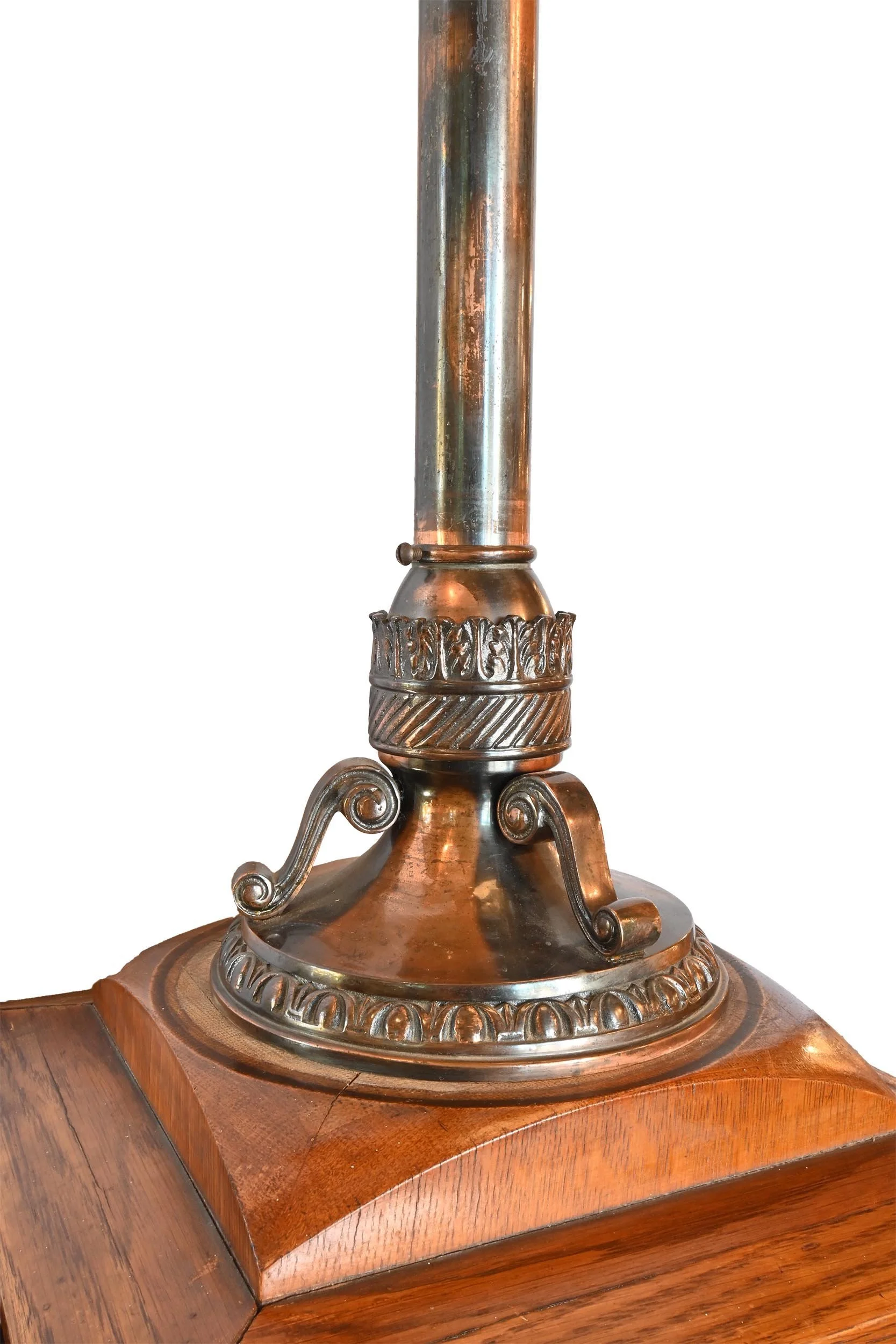 newel+post+and+Light+5.jpg