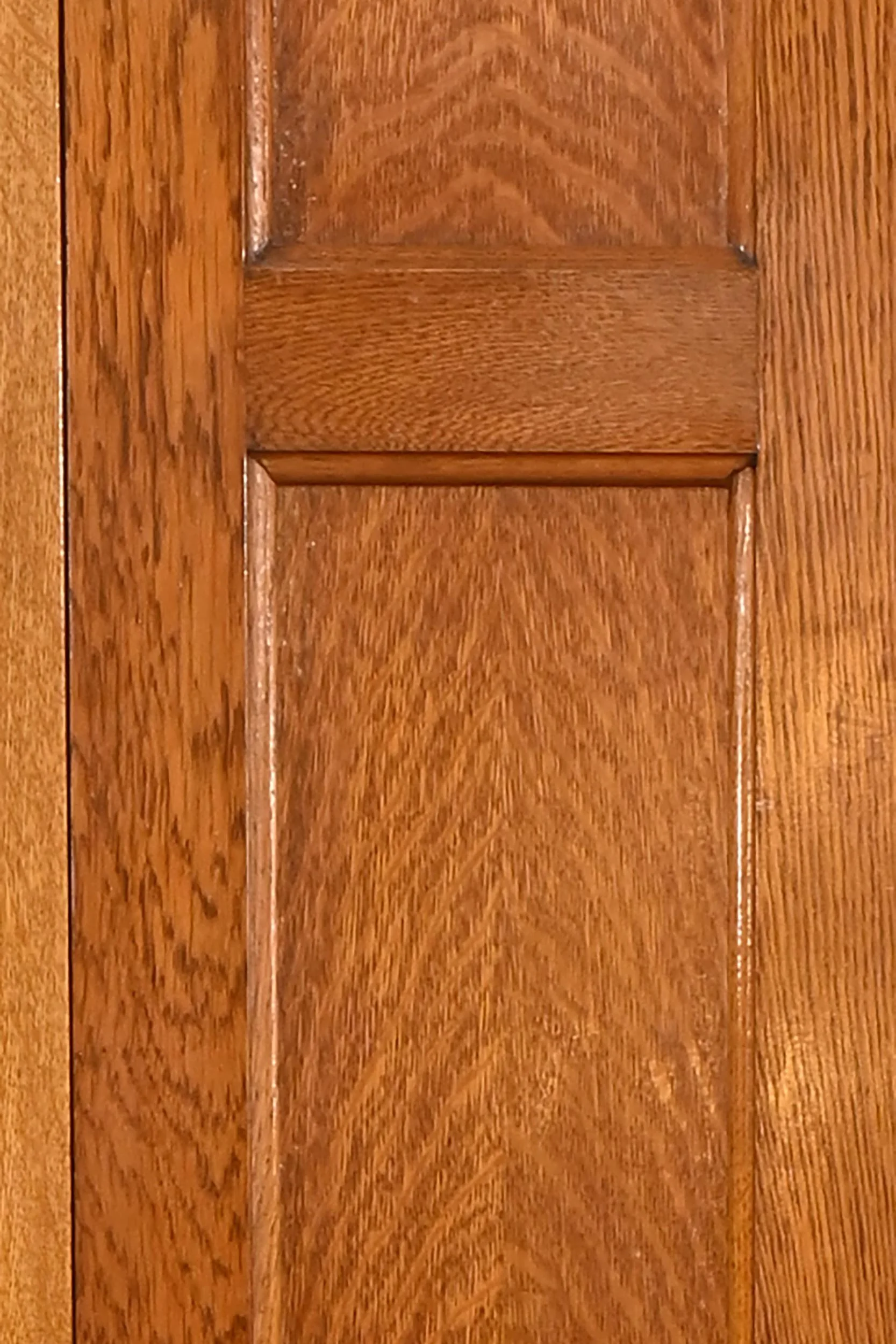 25674+quartersawn+oak+2+door+locker+4.jpg