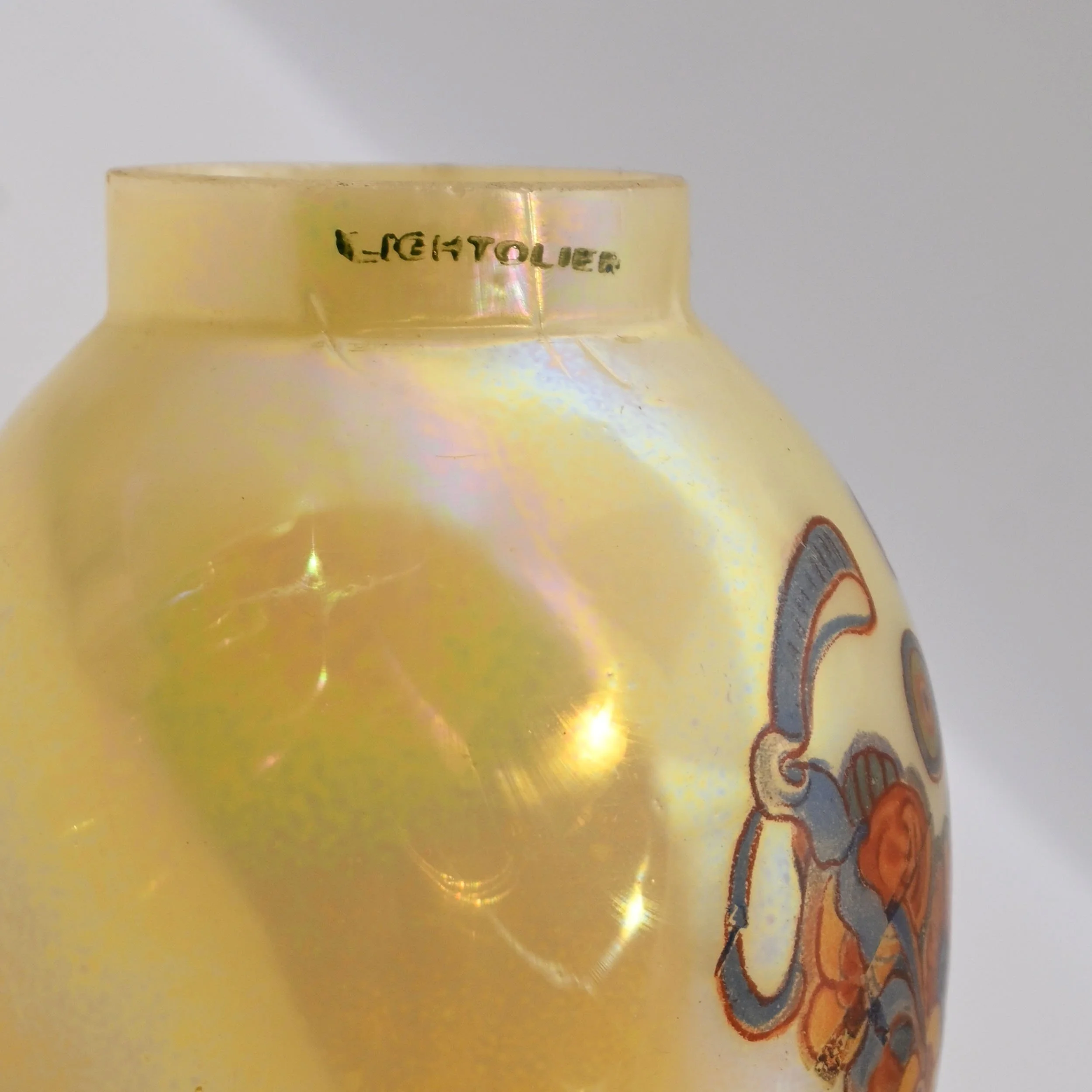 26193+iridescent+painted+lightolier+custard+glass+cup+shade+3.jpg