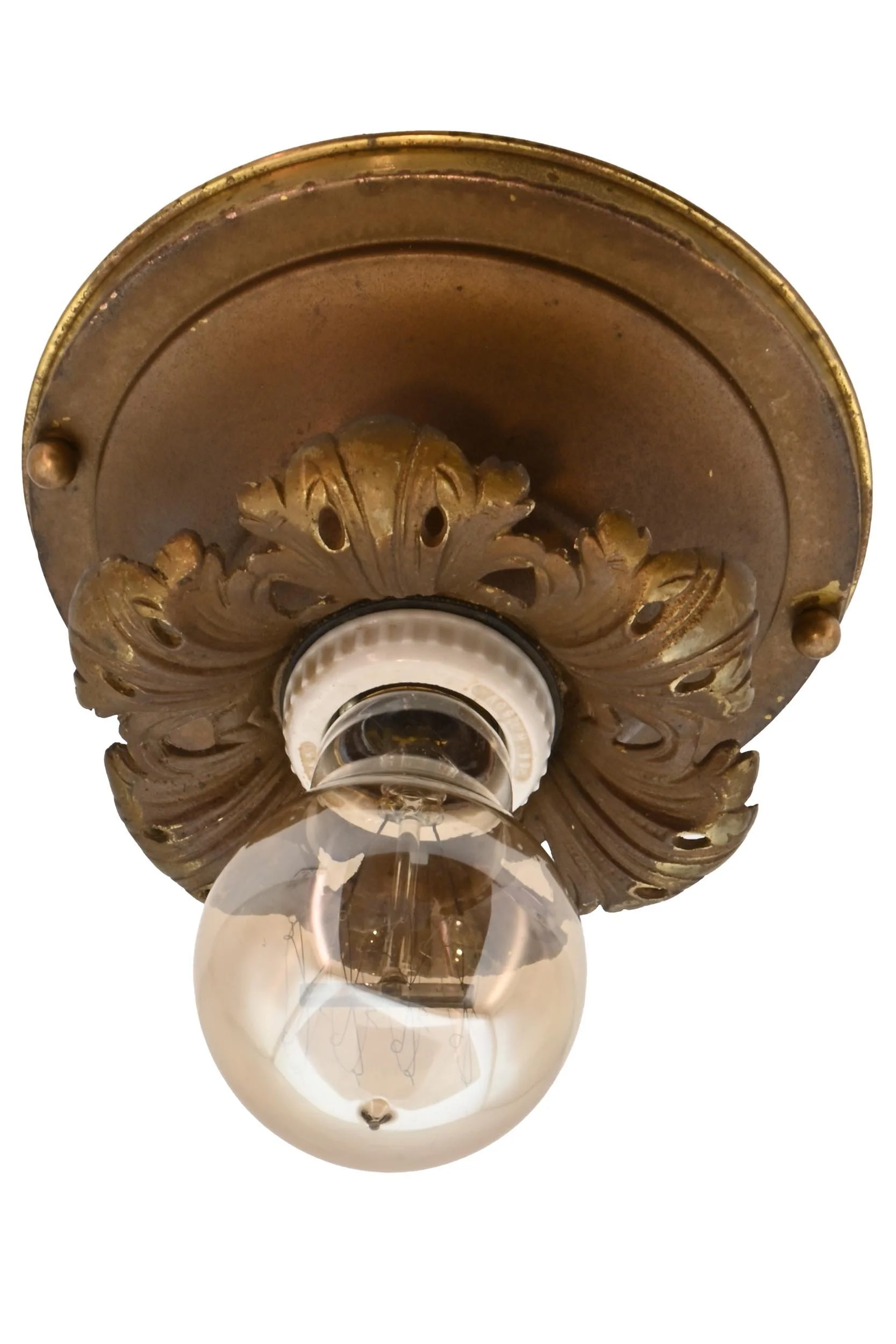 25786+bare+ceiling+huggger+with+acanthus+details+2.jpg