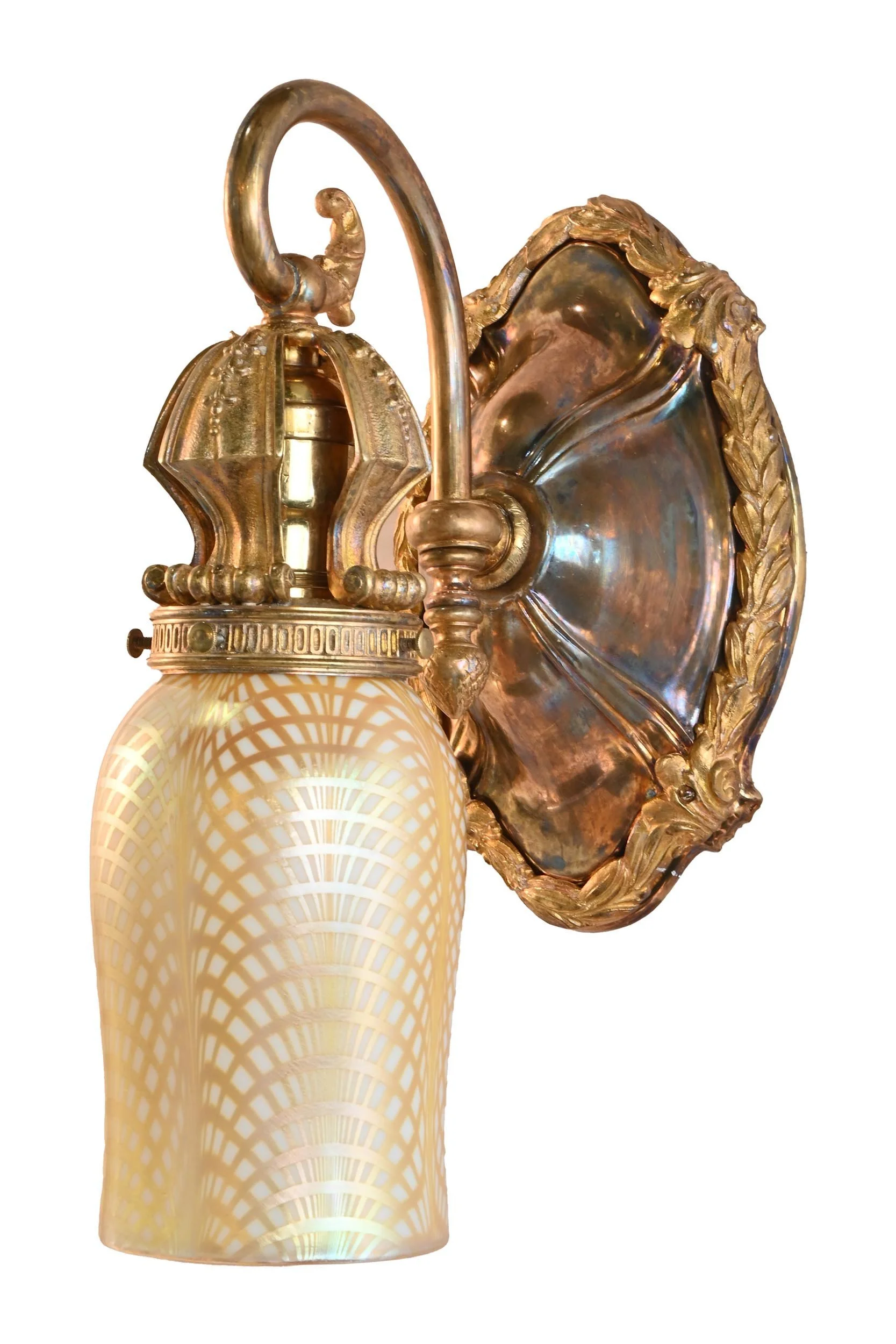 25802+bronze+brass+with+lustre+arts+shade+3.jpg
