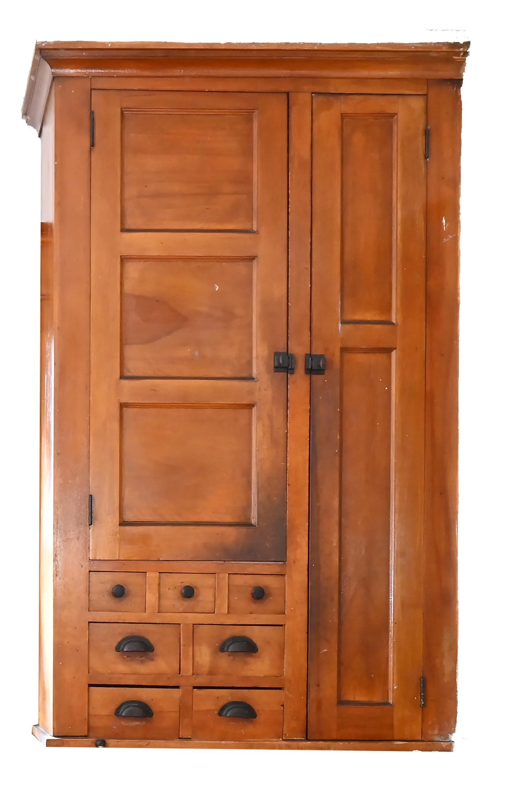 kitchen+%26+pantry+cupboards.jpg