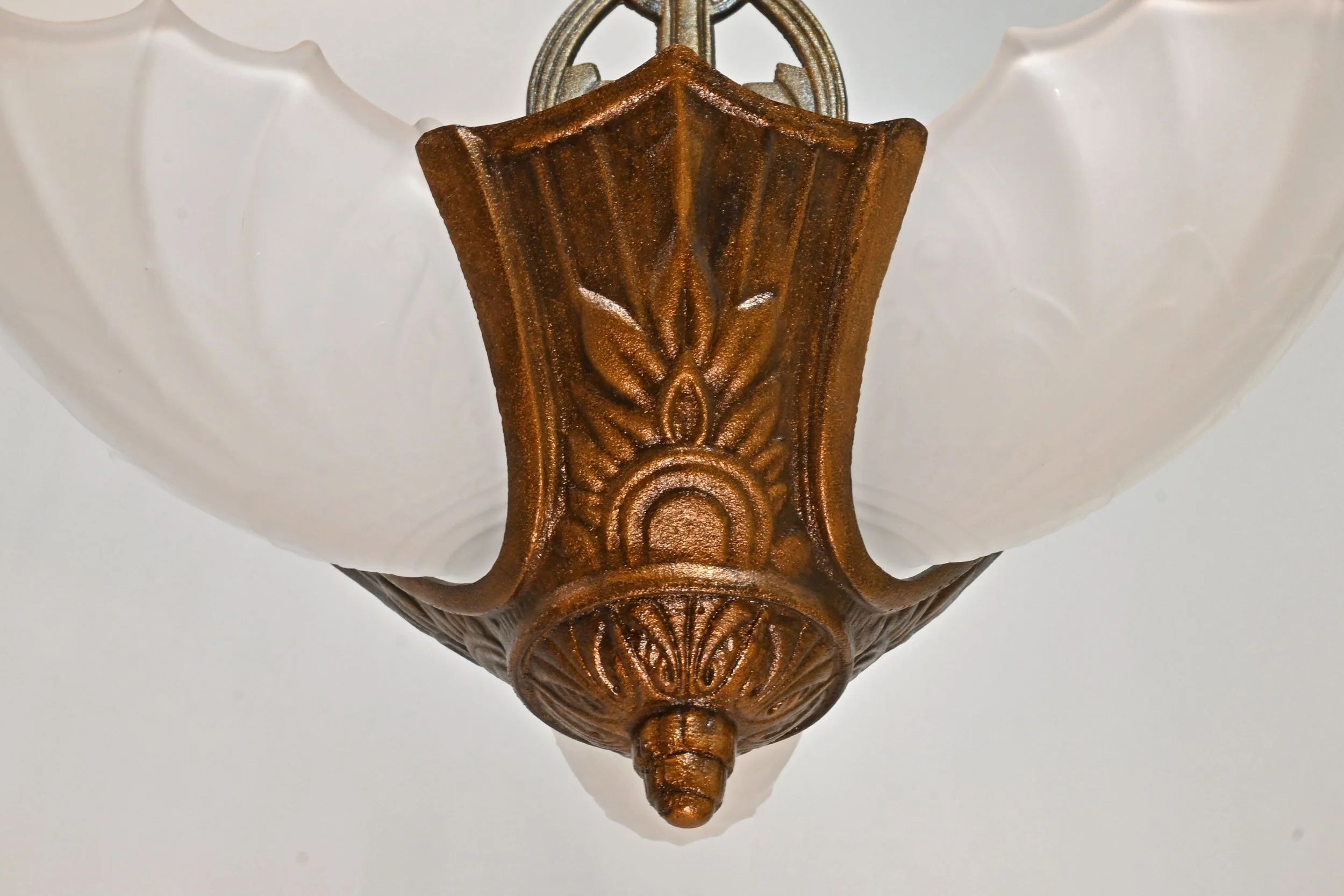62149+reproduction+three+slipper+shade+chandelier+4.jpg