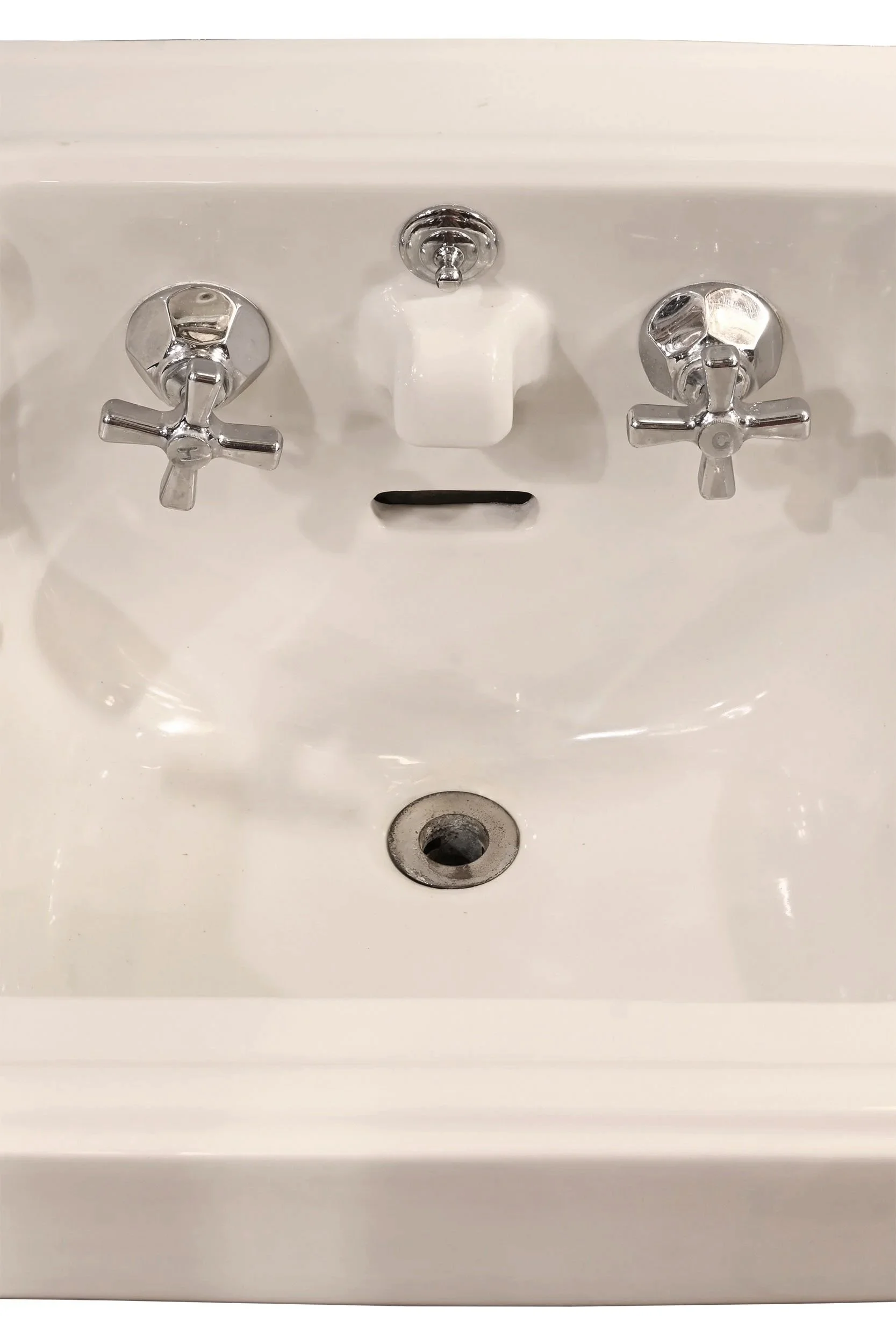 27608+standard+porcelain+console+sink+with+double+towel+bars+3.jpg
