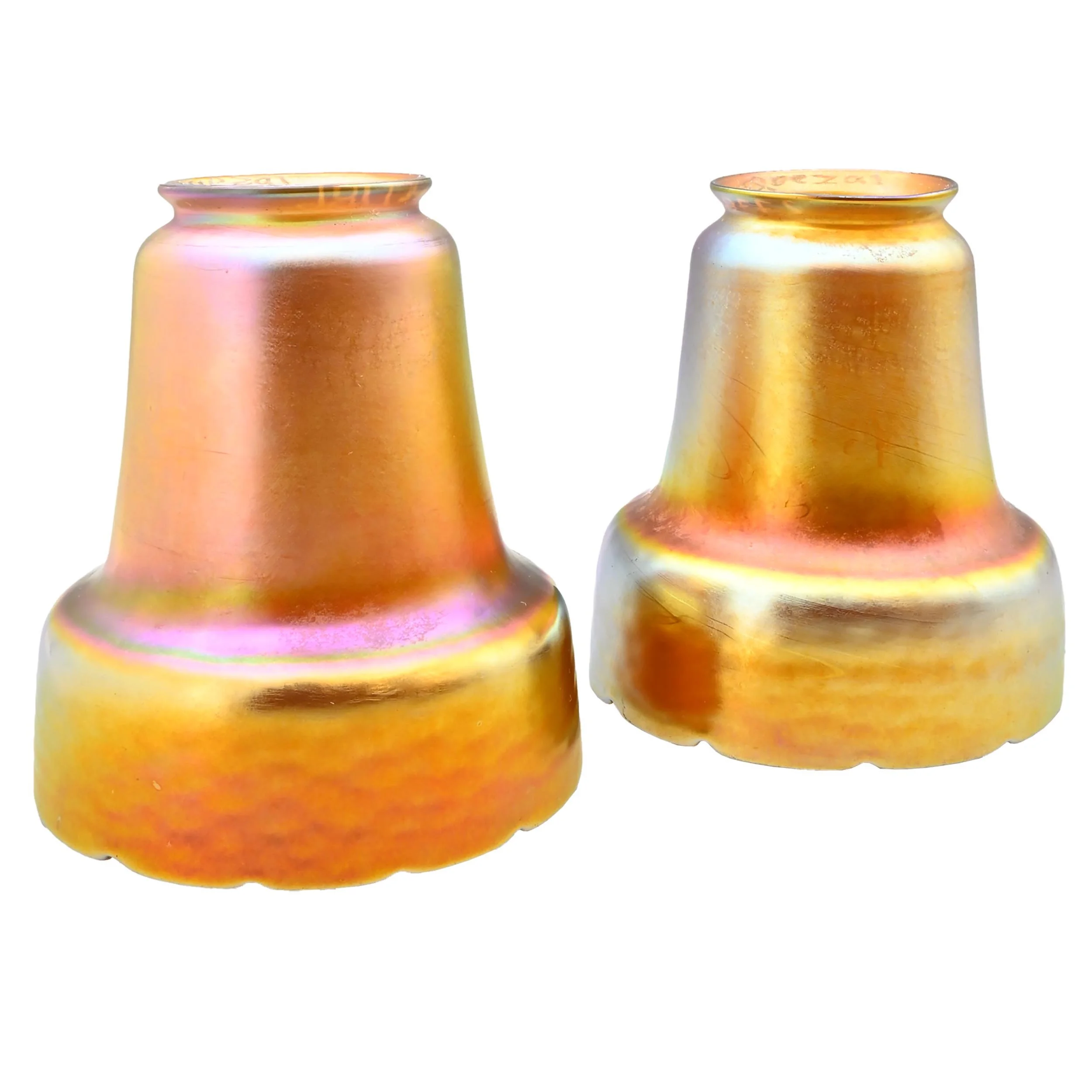 27786 quezal hammer skirted aurene shades 2.jpg