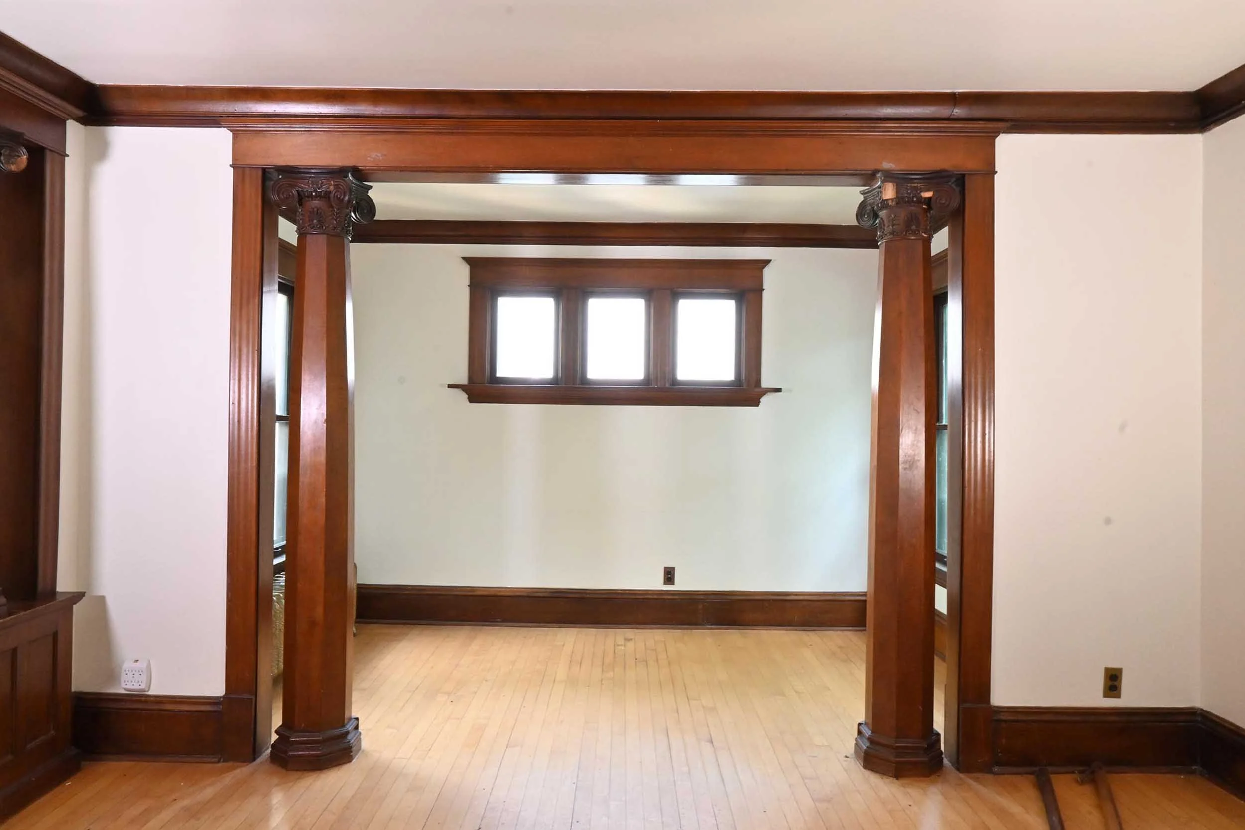 column divider 3.jpg