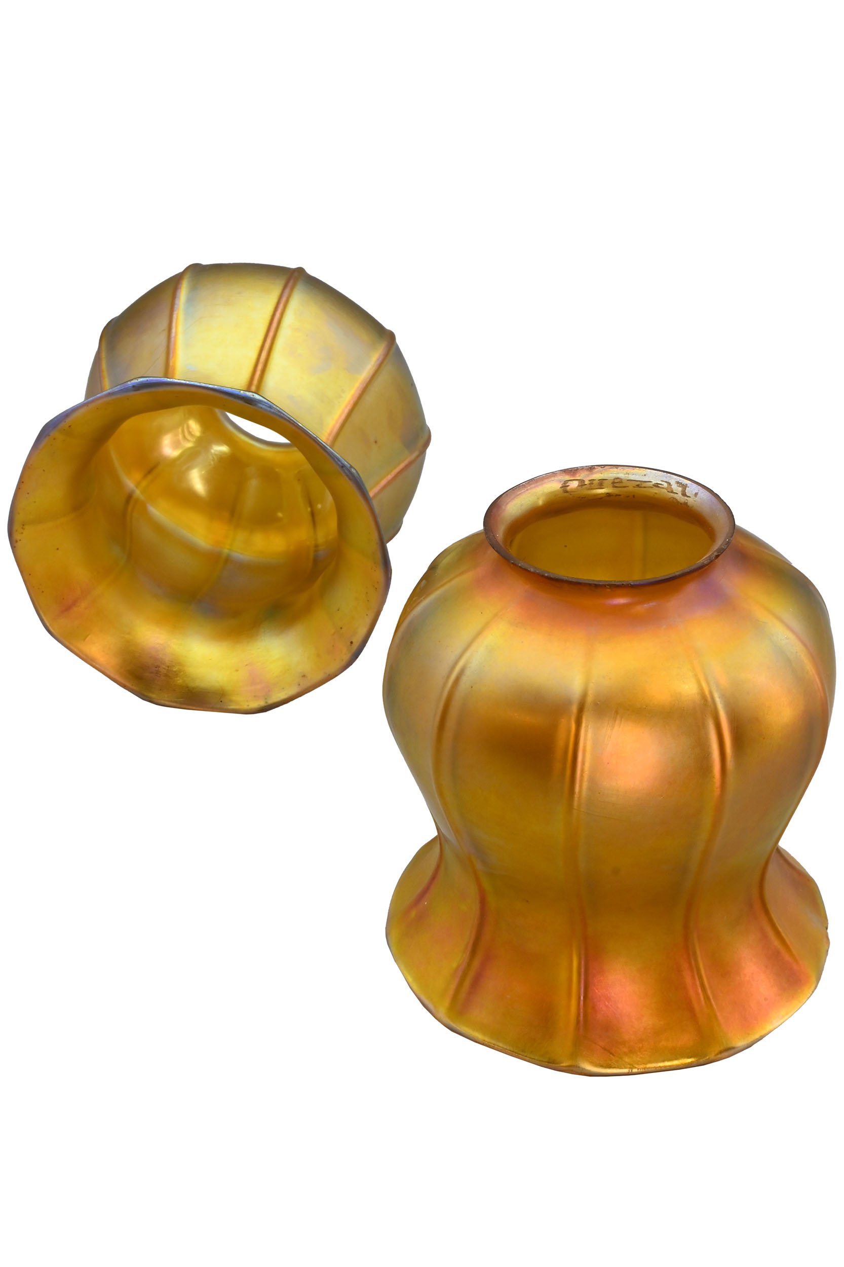 27508 short translucent aurene squash blossom quezal shades 1.jpg