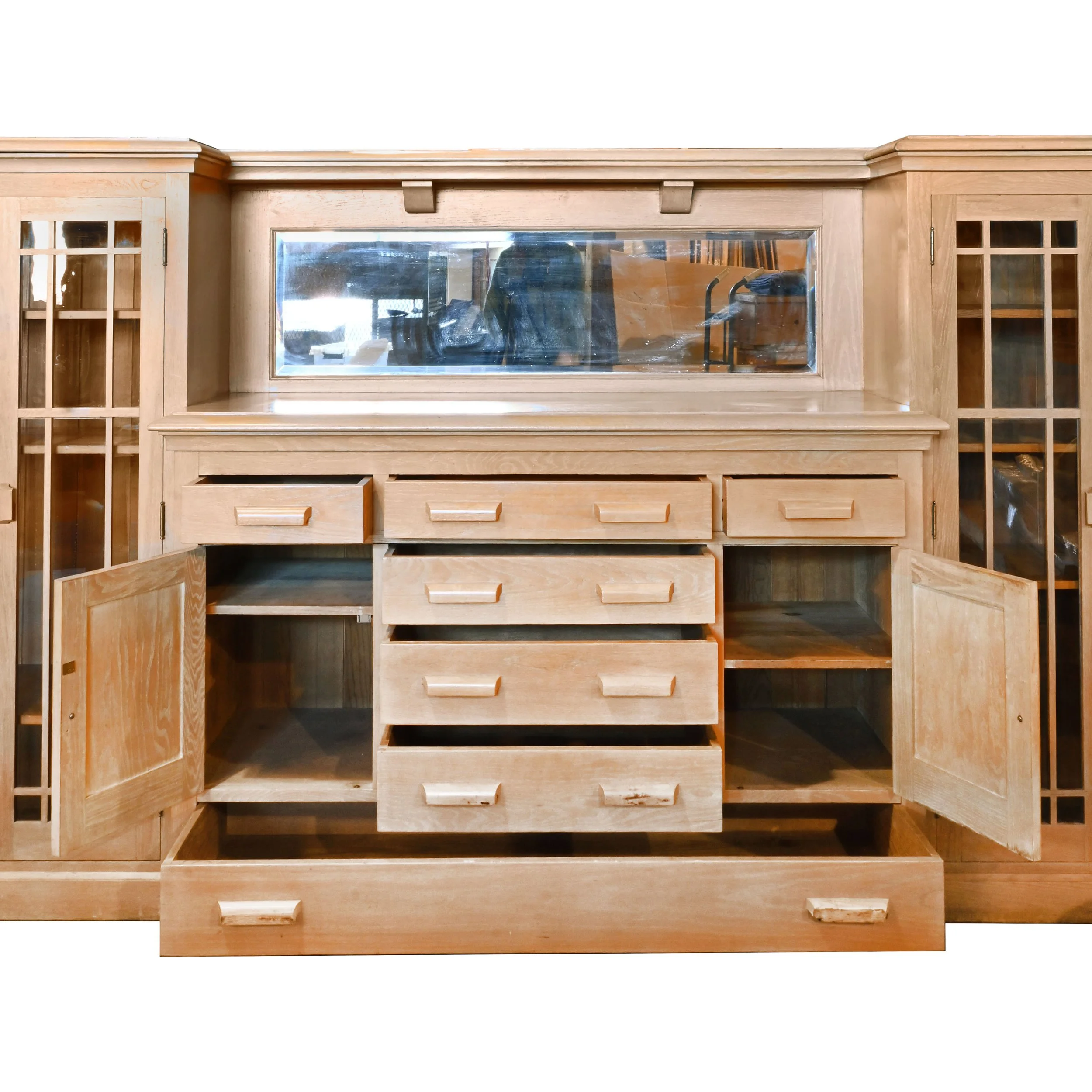 27069 long low buffet 3.jpg