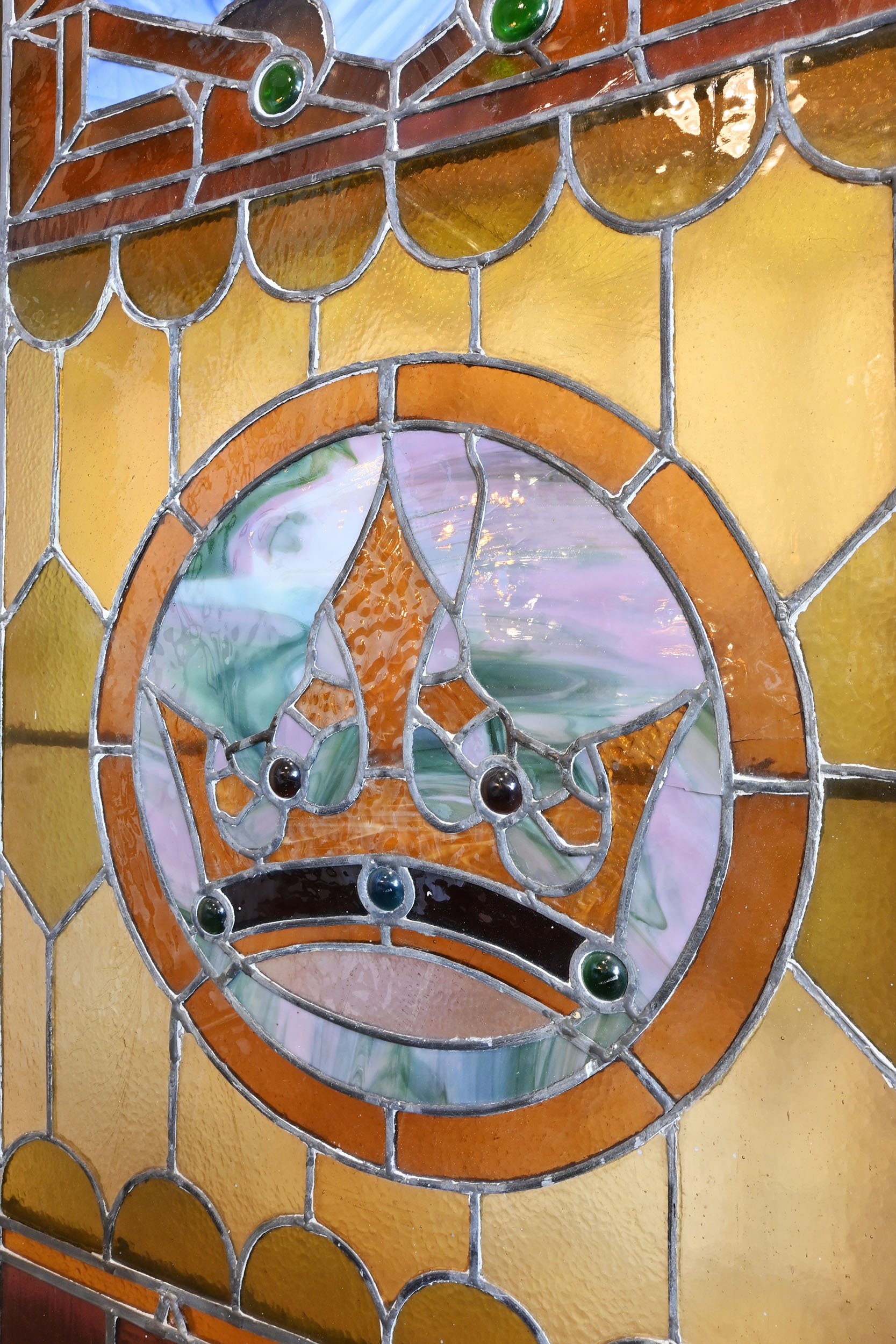 27228 stained glass window with crown 2.jpg