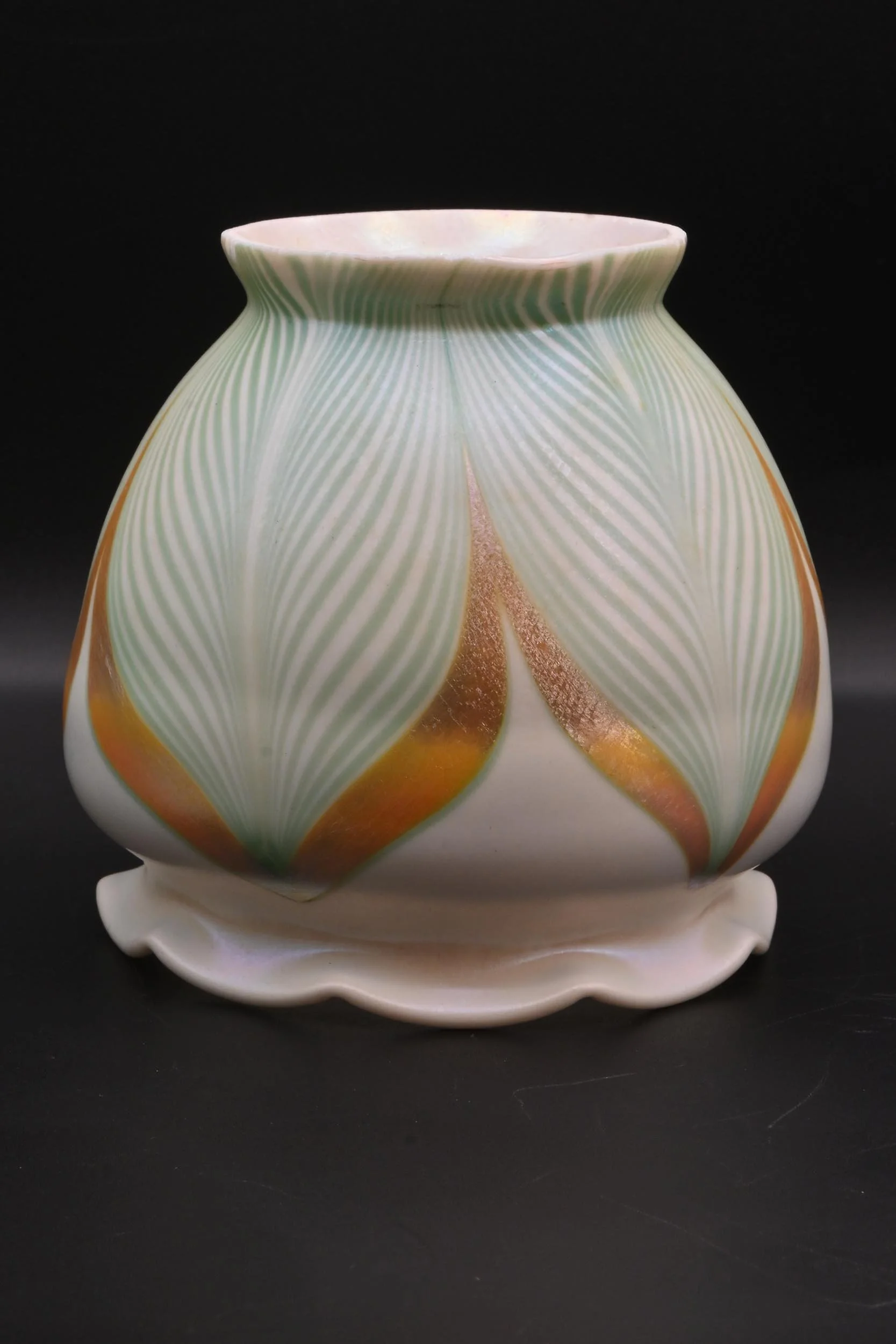 28027 steuben matte calcite green gold pulled feather 1.jpg