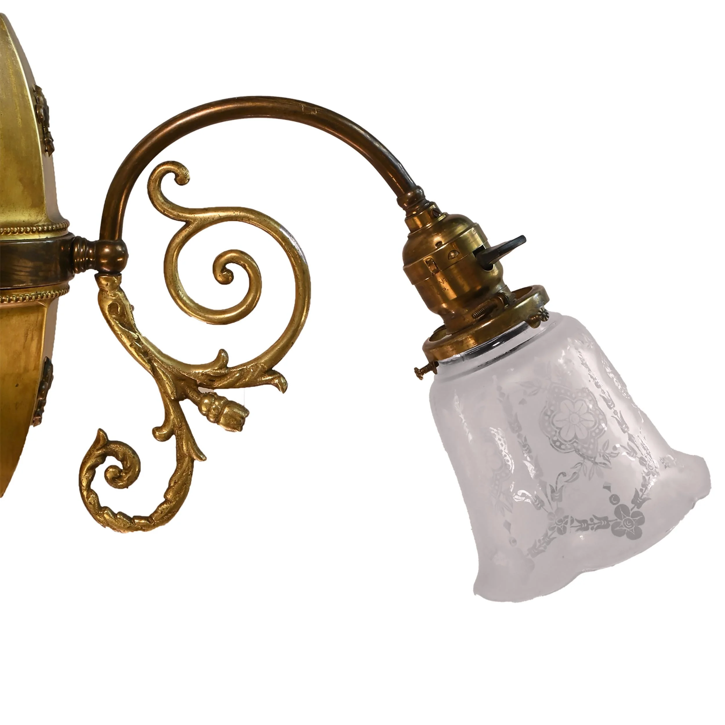 27782 fluer de lis 3 shade sconce 4.jpg