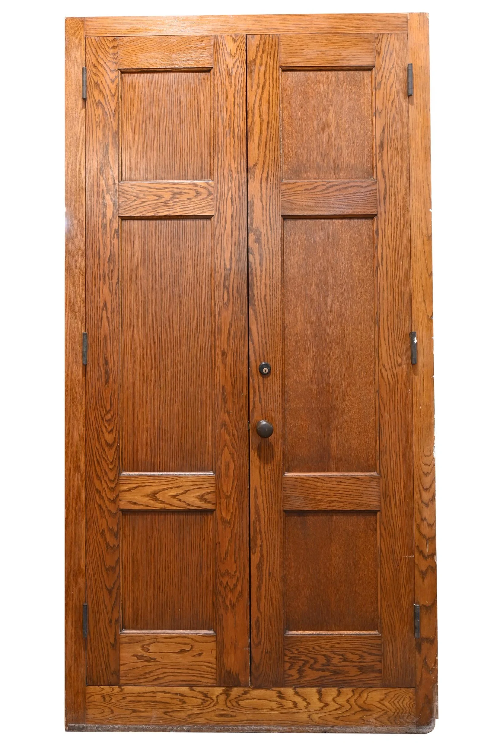 27007 oak double door locker 2.jpg