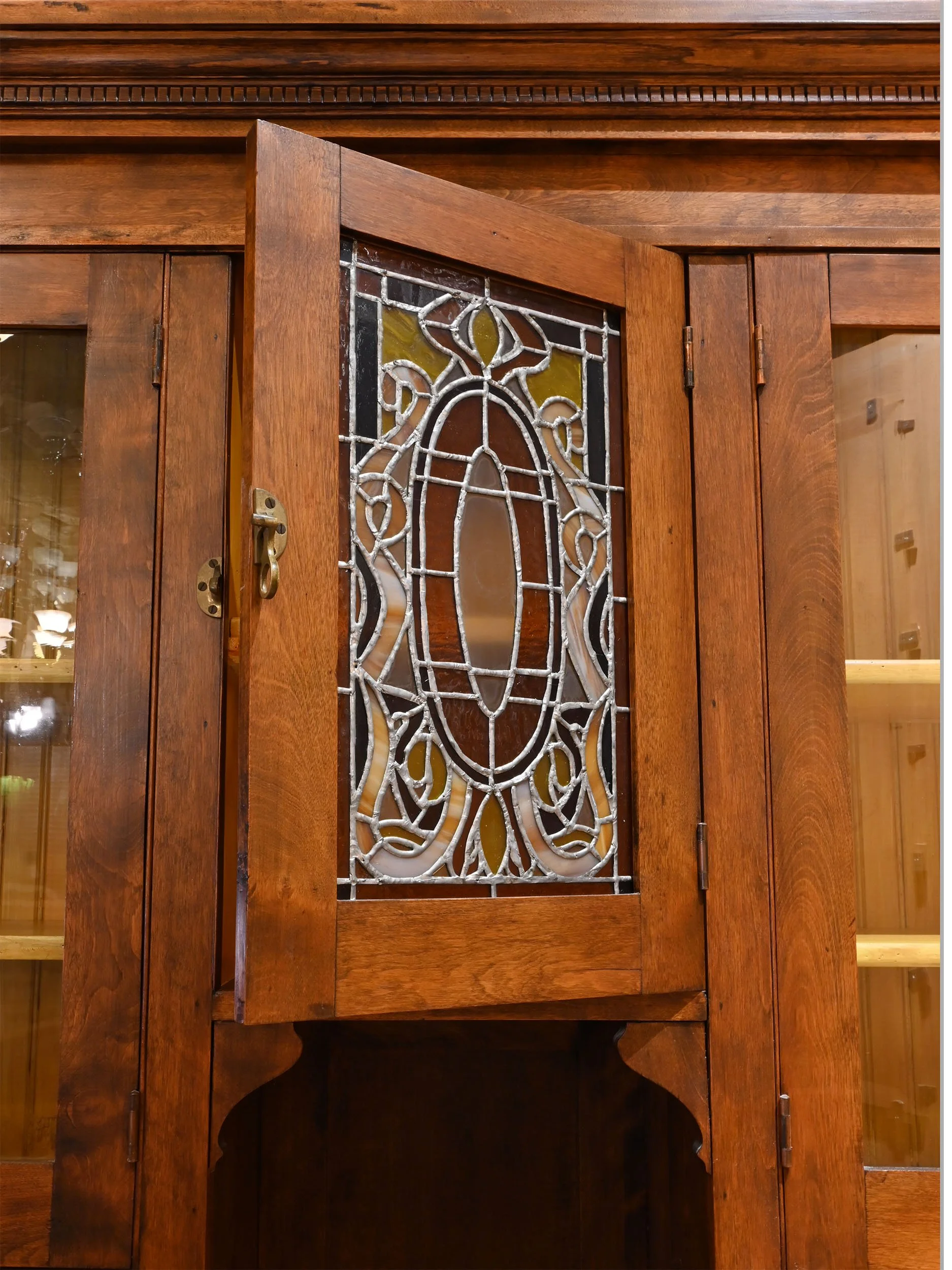 27785 birch back bar cabinet 3.jpg