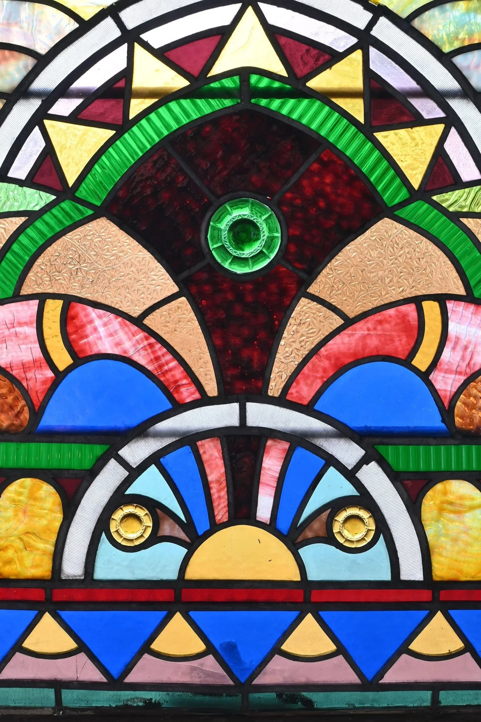 27667+rondel+nouveau+window+2.jpg
