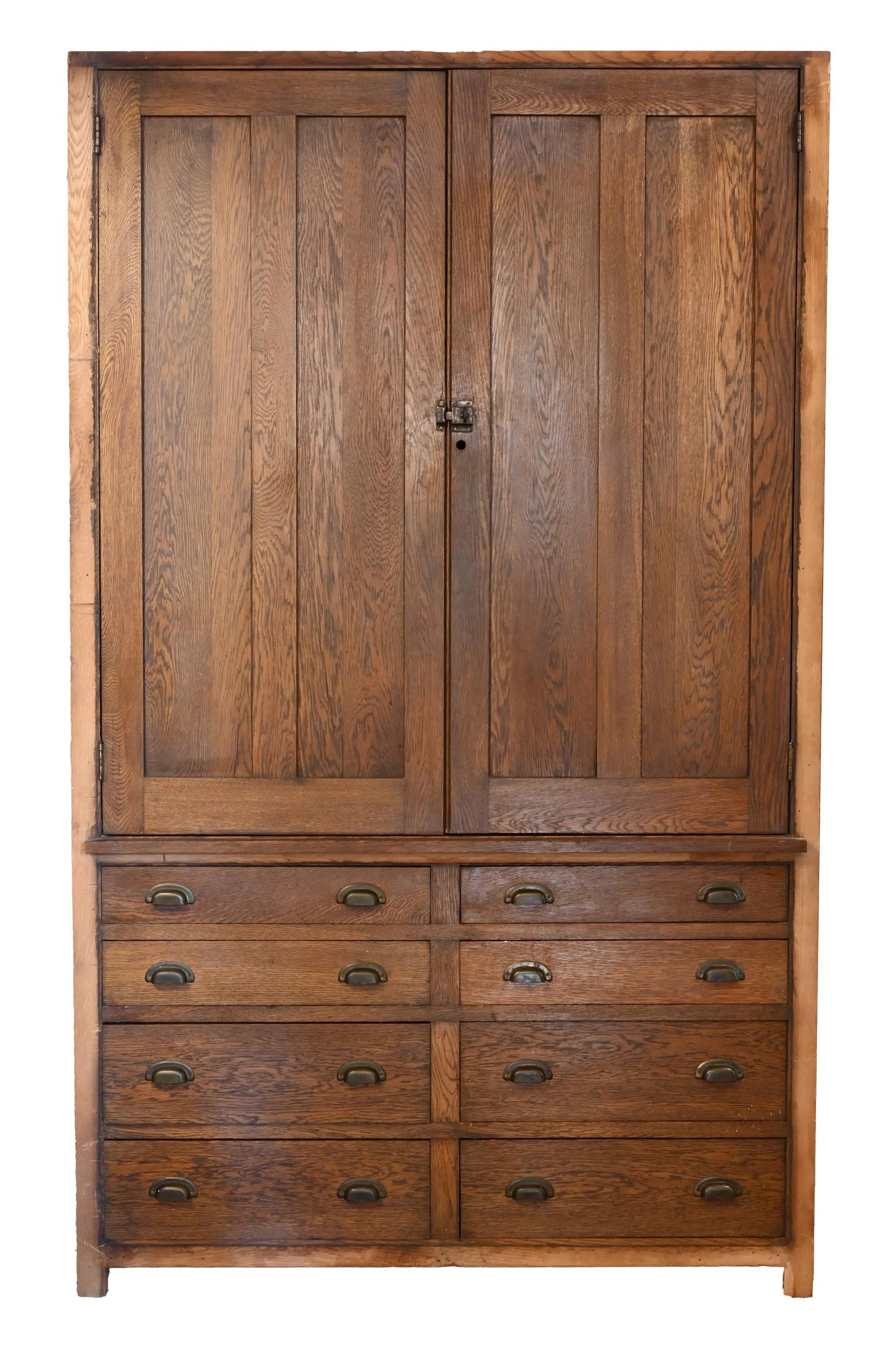 25878 oak double door 8 drawer linen built-in 1.jpg