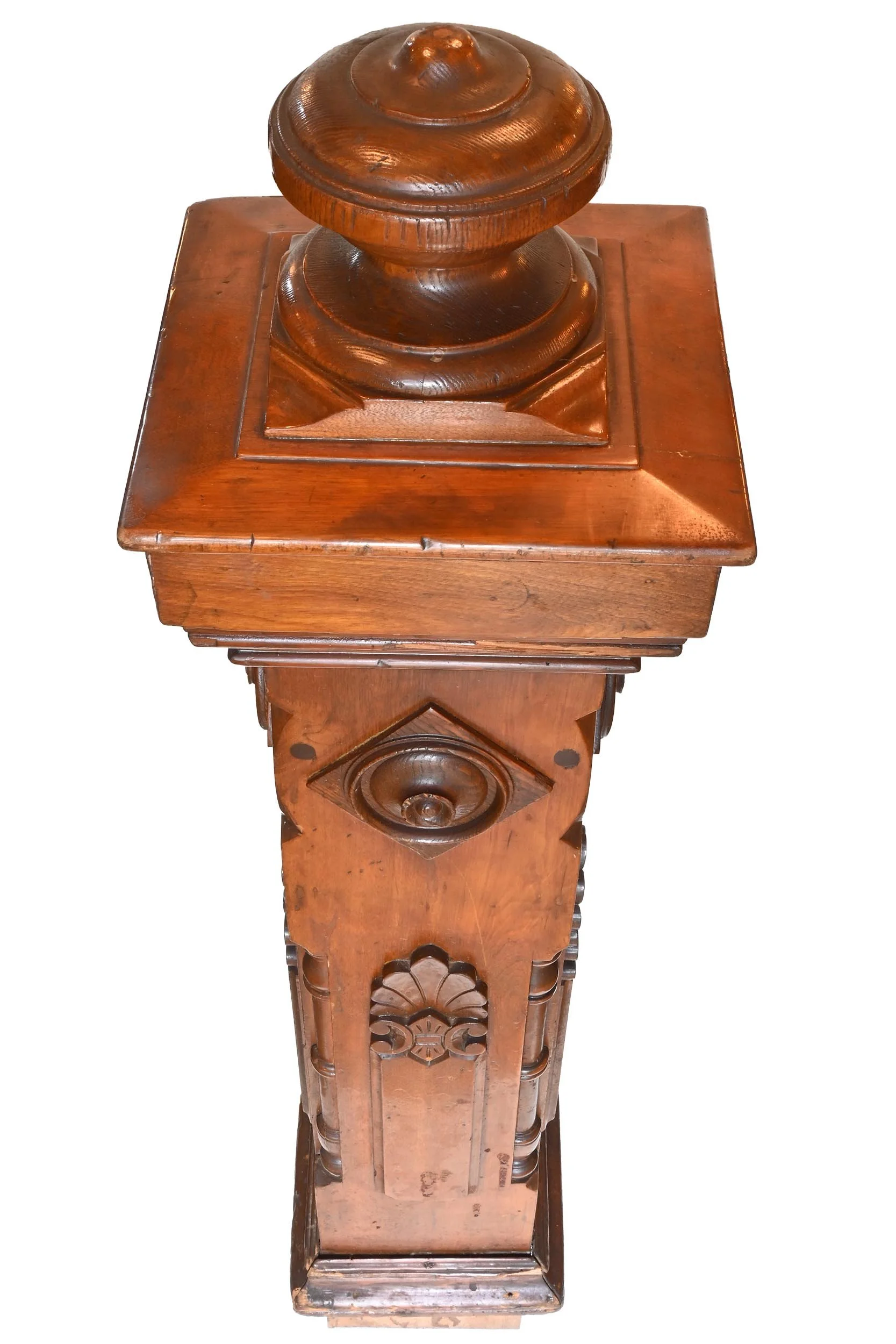 27686 eastlake newel with cresting acanthus 5.jpg