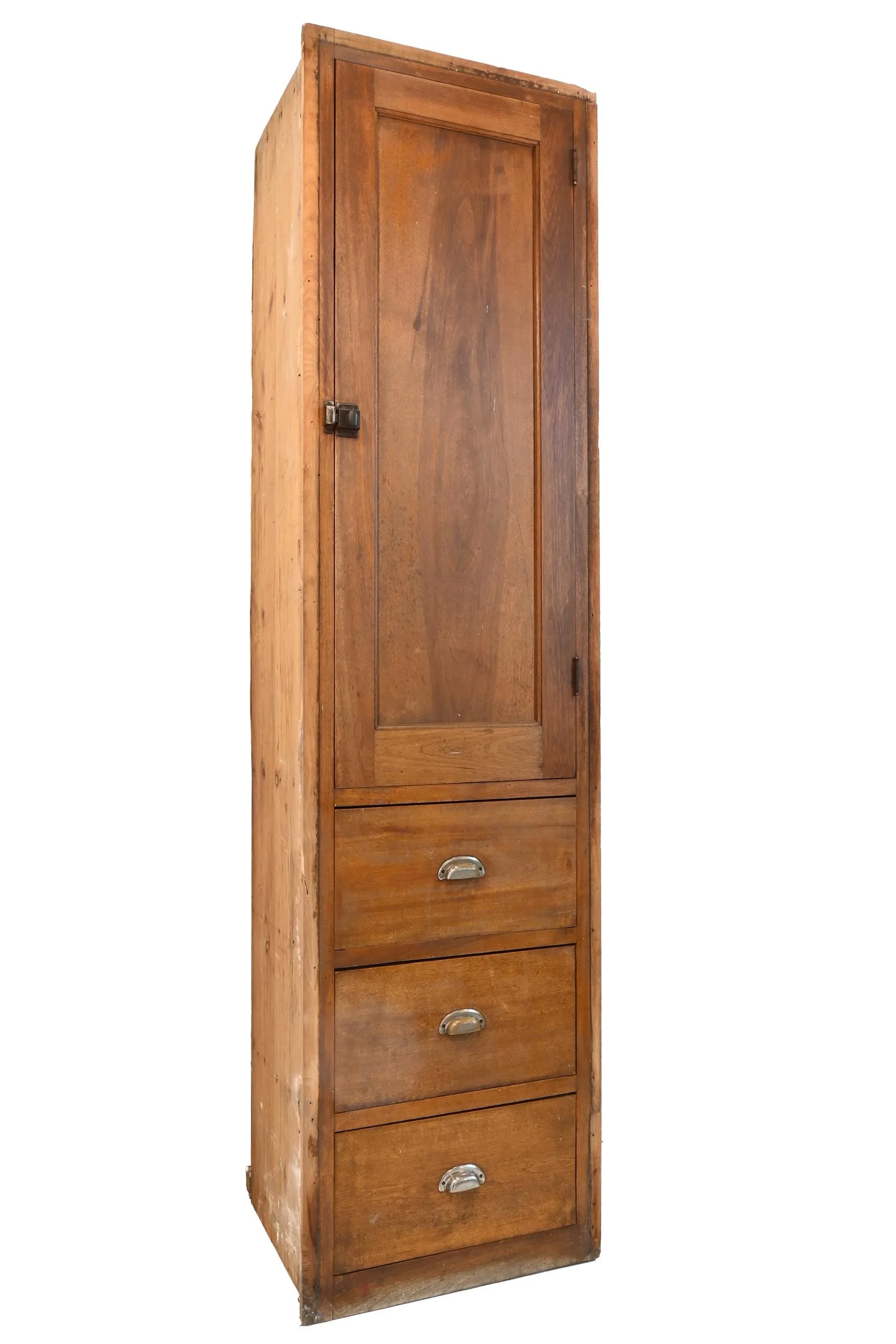 birch linen closet single door 3 drawer 1.jpg