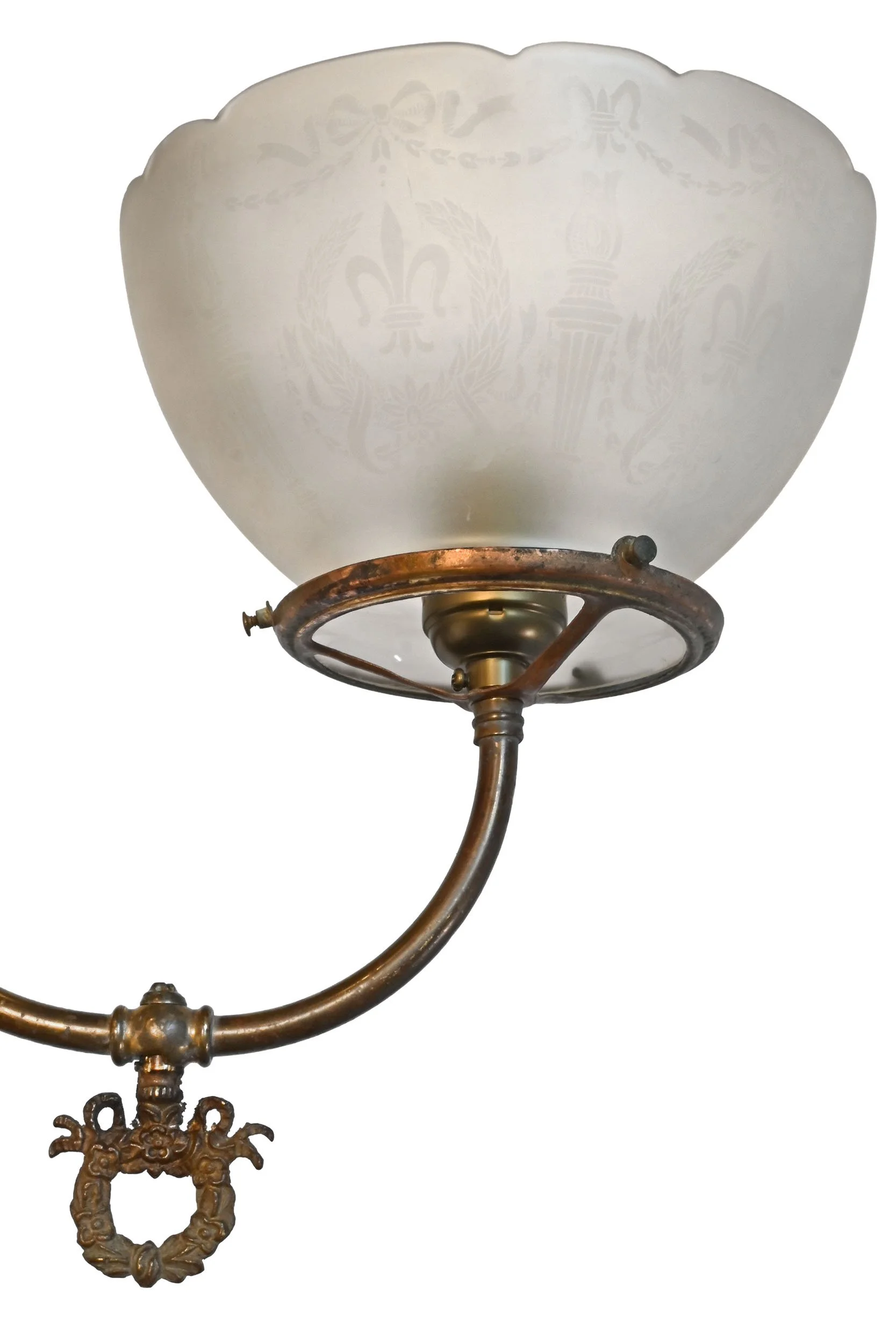 27887 three shade gas converted chandelier with wreath details 4.jpg