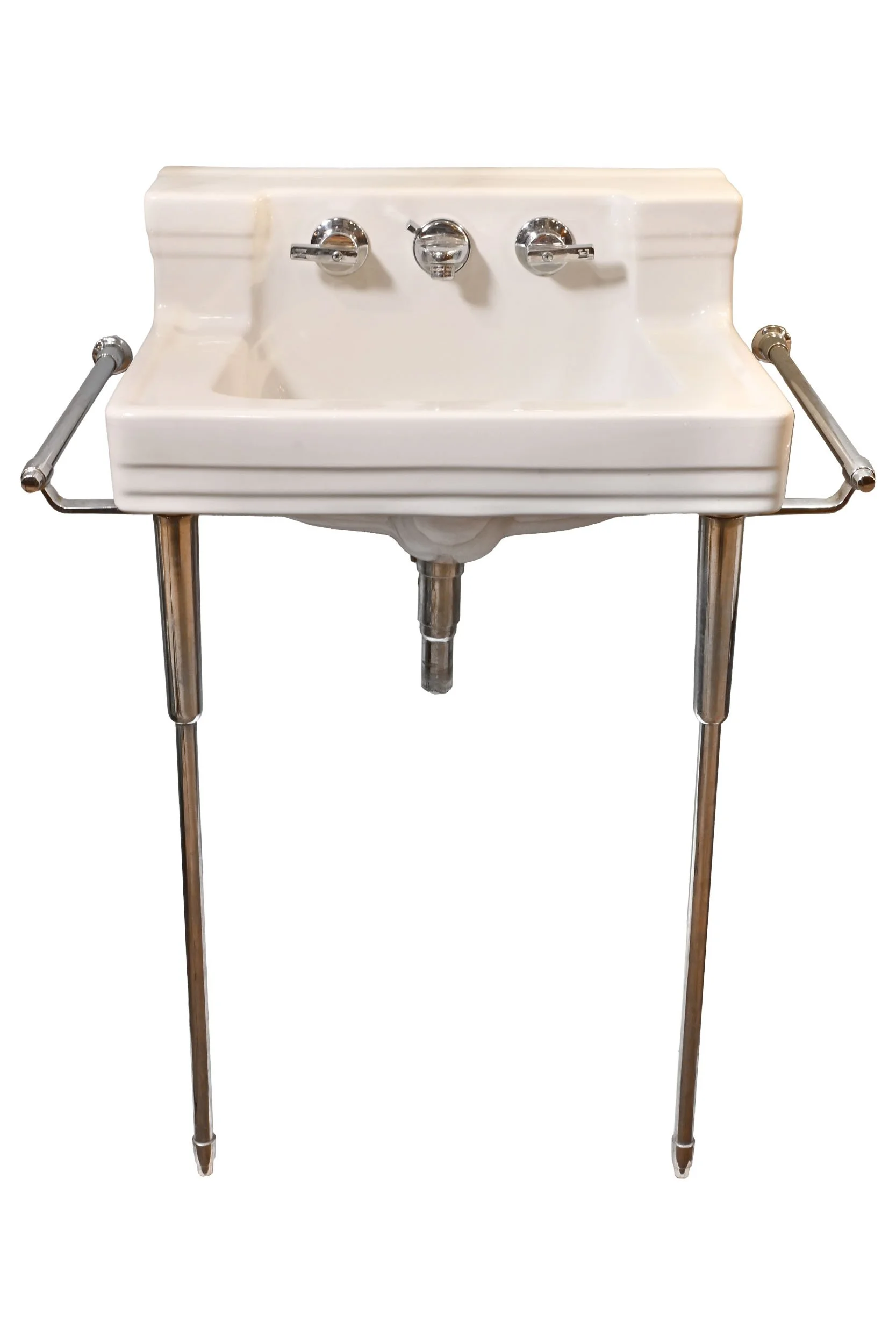 "companion" console sink by standard plumbing with flanking towel bars