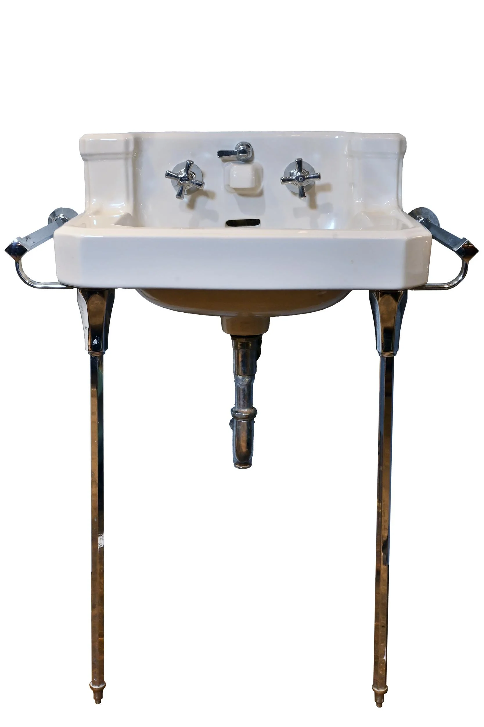 25882 companion standard sink with nickel tbar 1.jpg