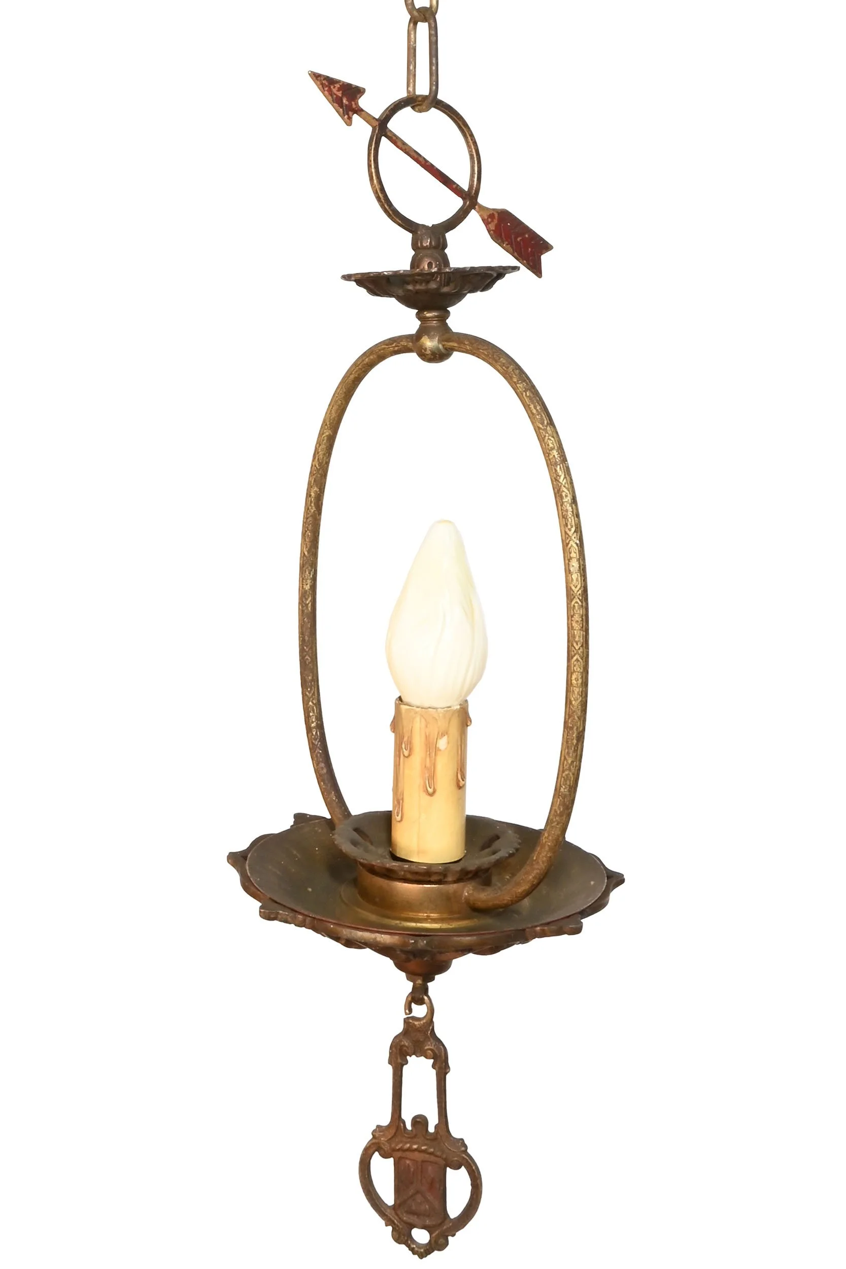 27338 single candle polychrome pendant with arrow and crest 1.jpg