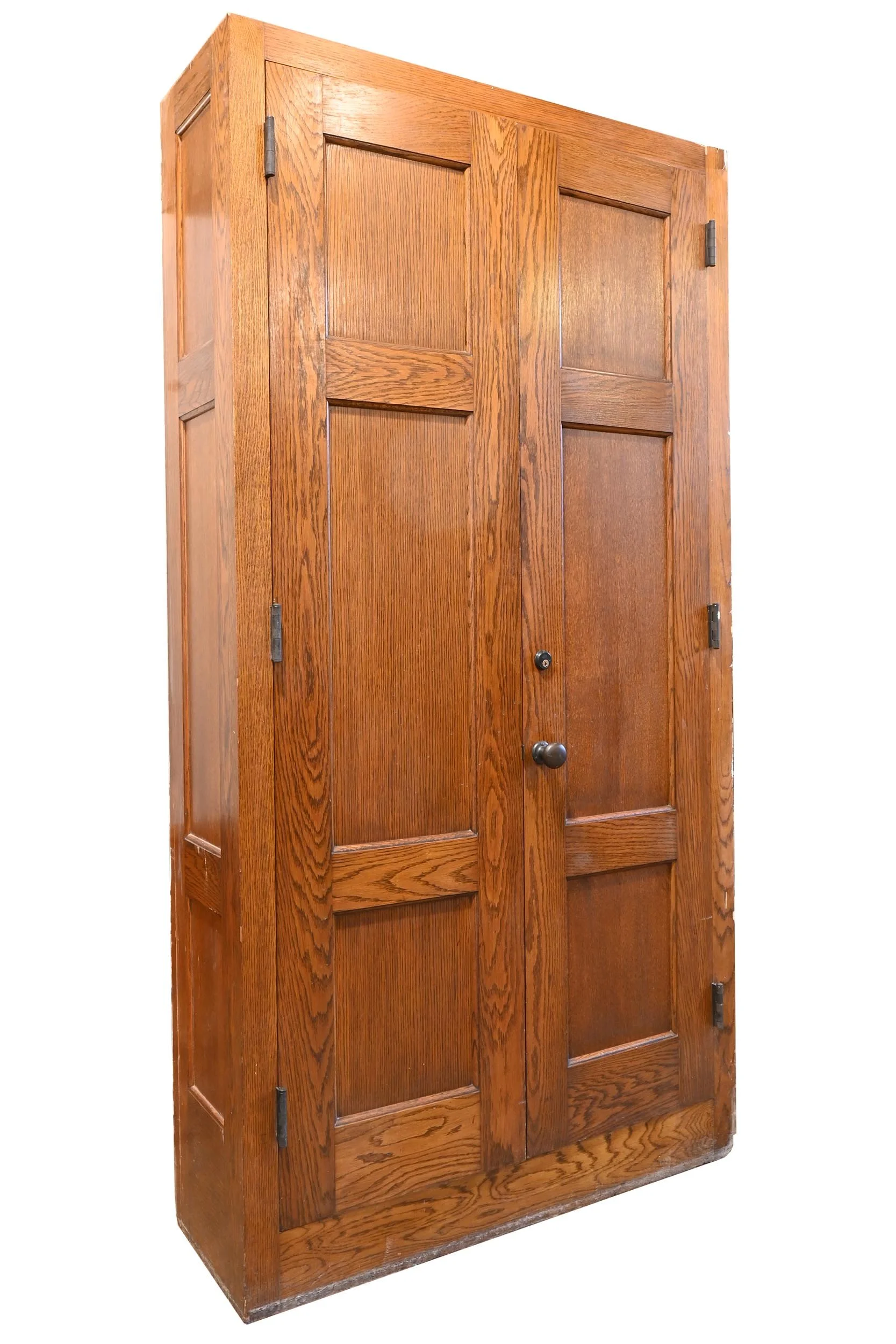 oak double door locker with left hand 6 shelves of storage