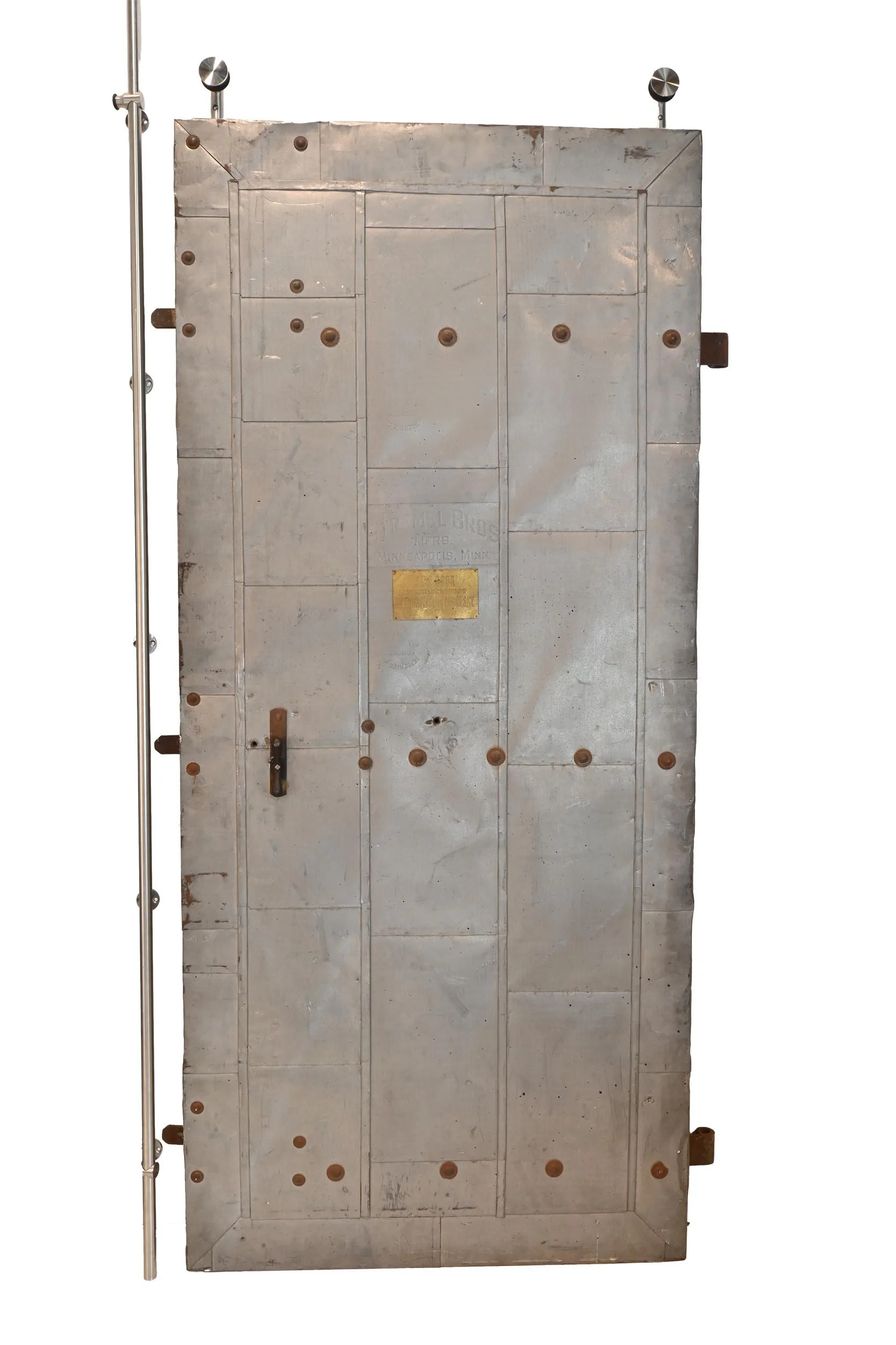 25890 stremel fire door with hanging hardware 1.jpg
