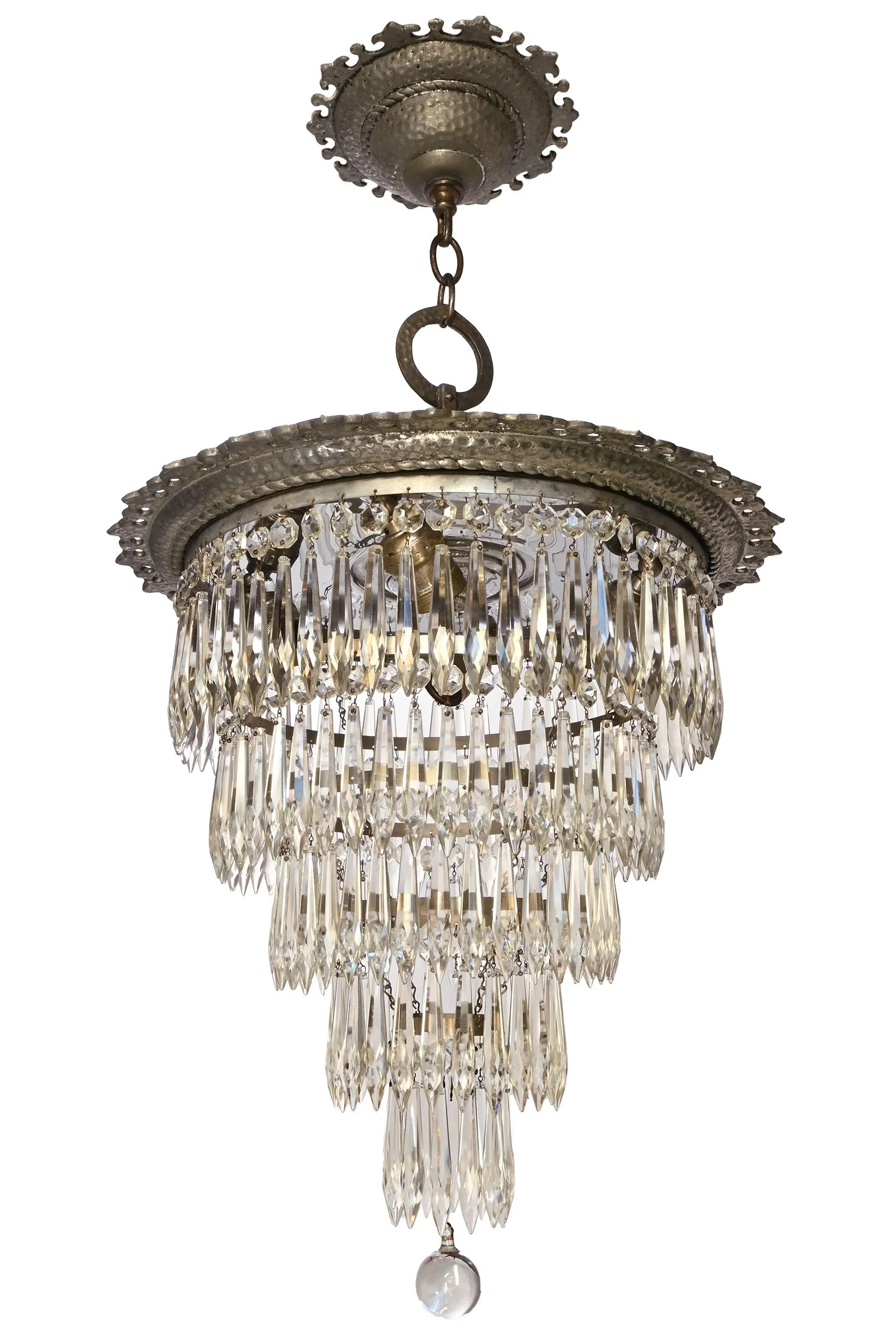 27901 cast aluminum tudor wedding cake crystal chandelier 2.jpg