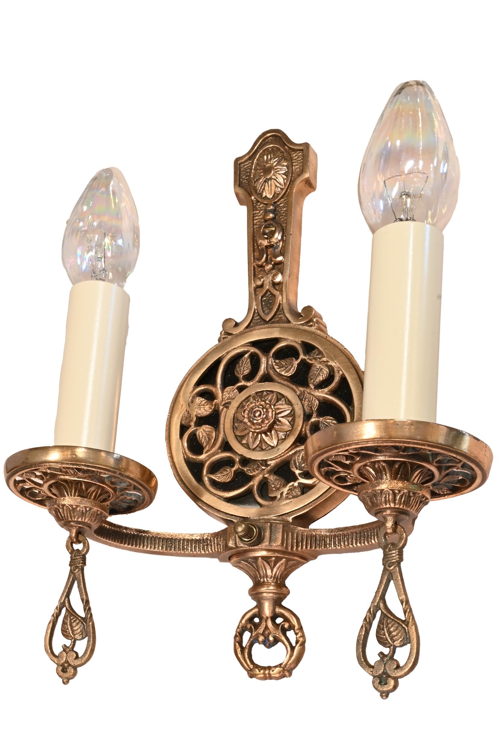 27073 bronze moe bridges 2 candle 2.jpg