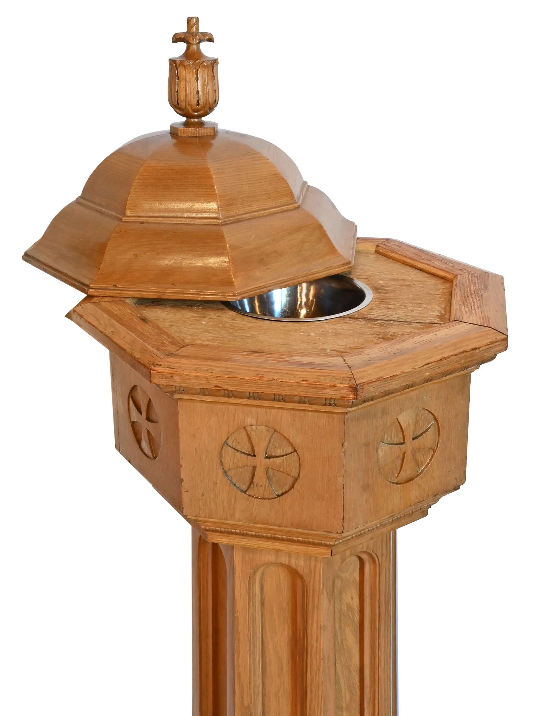 27743 golden oak baptismal font 4.jpg