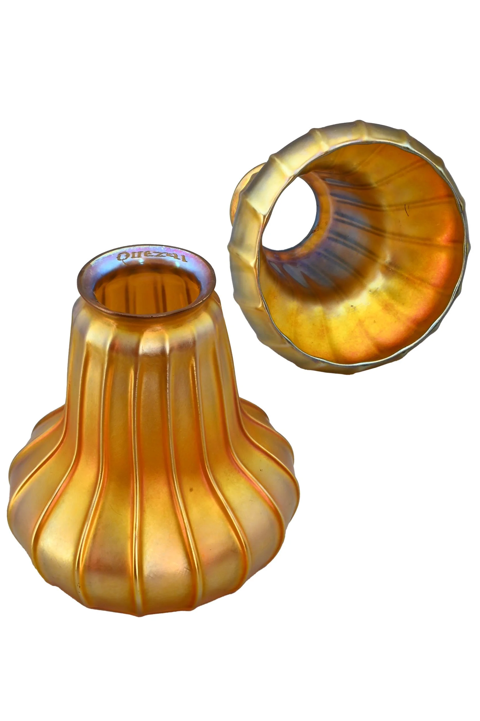 27507 ribbed aurene quezal rounded bell shades 1.jpg