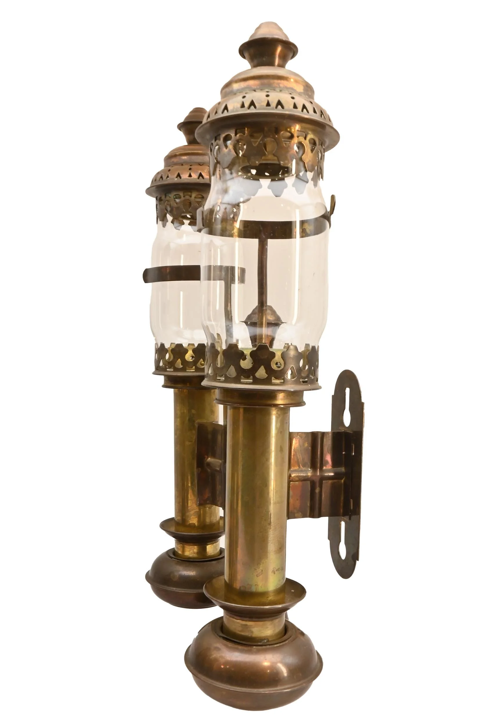 27243 pullman train lights brass pair 4.jpg