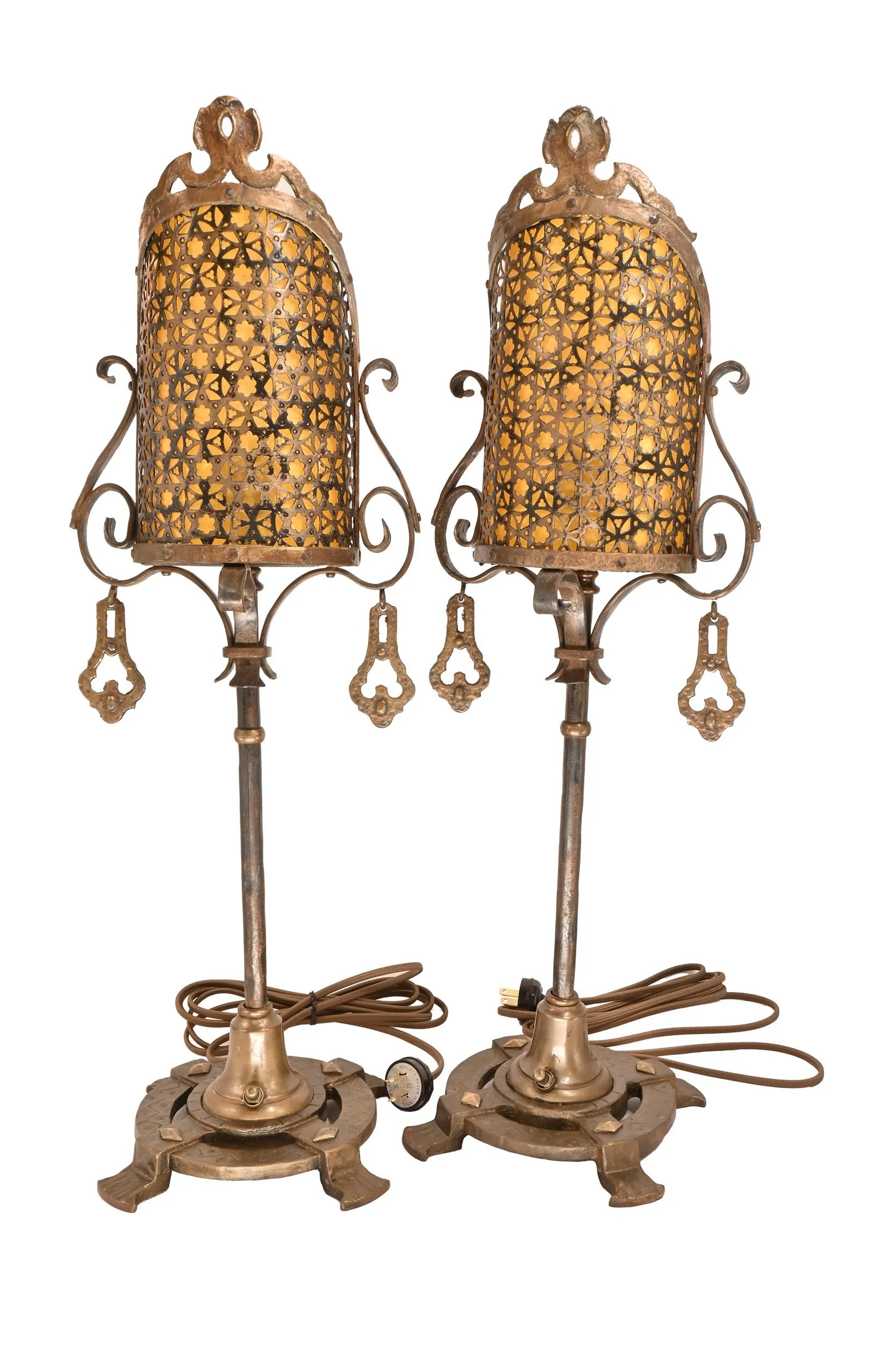 27400 mica mantel lamps oscar bach style 2.jpg