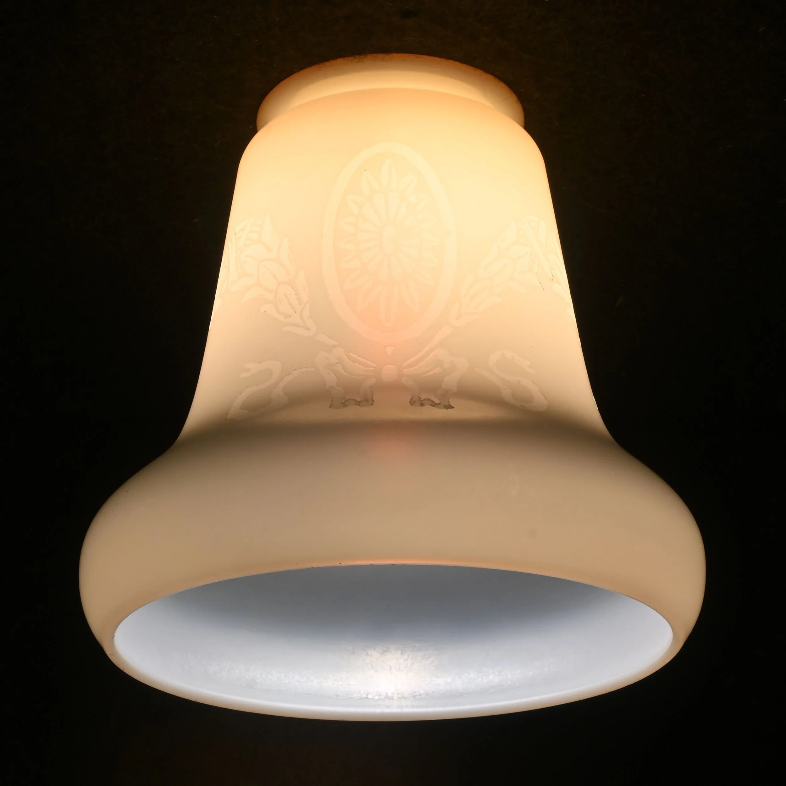 27510 steuben ribbon etched calcite bell shade 3.jpg