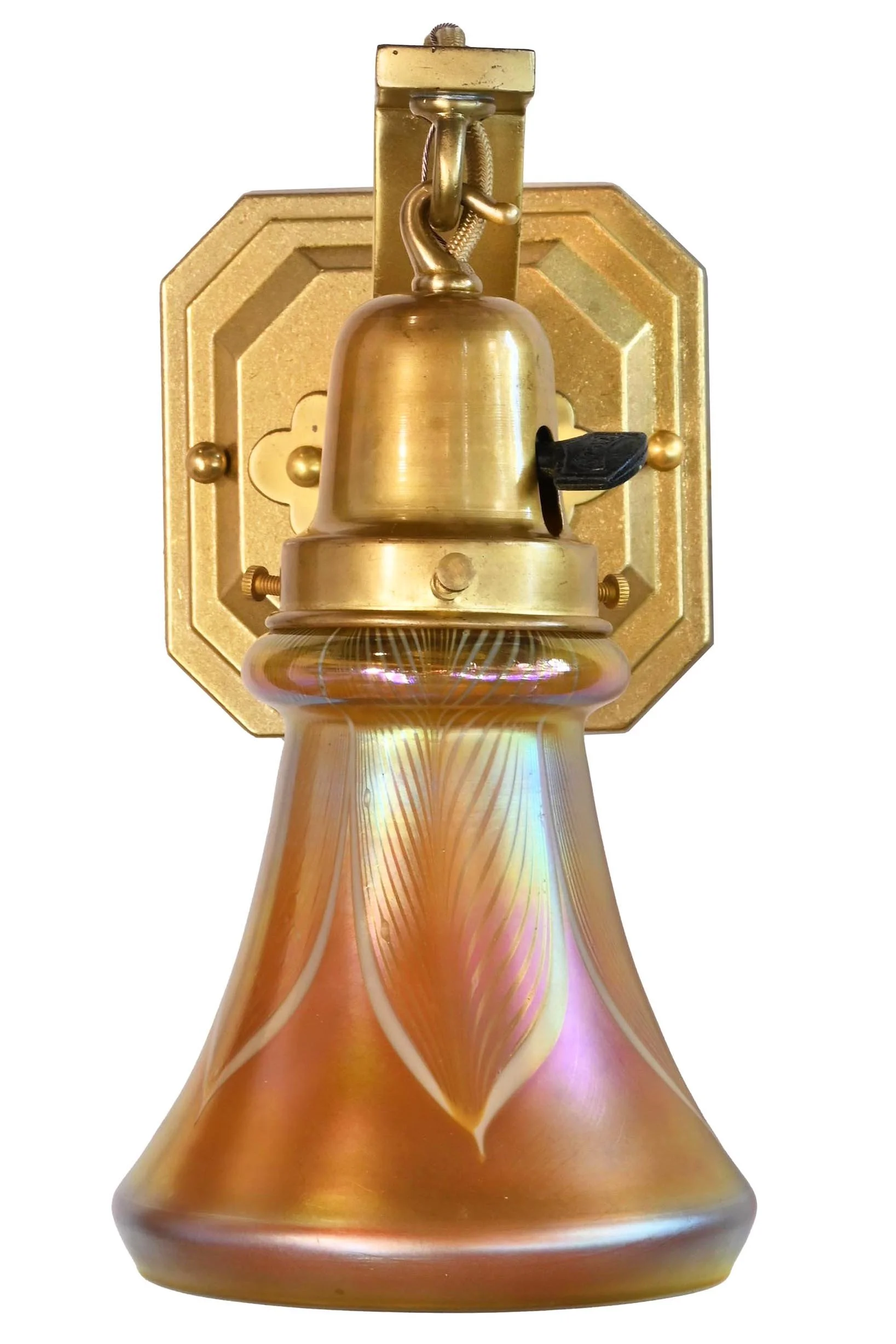 27003 cast brass pulled feathe sconce 1.jpg