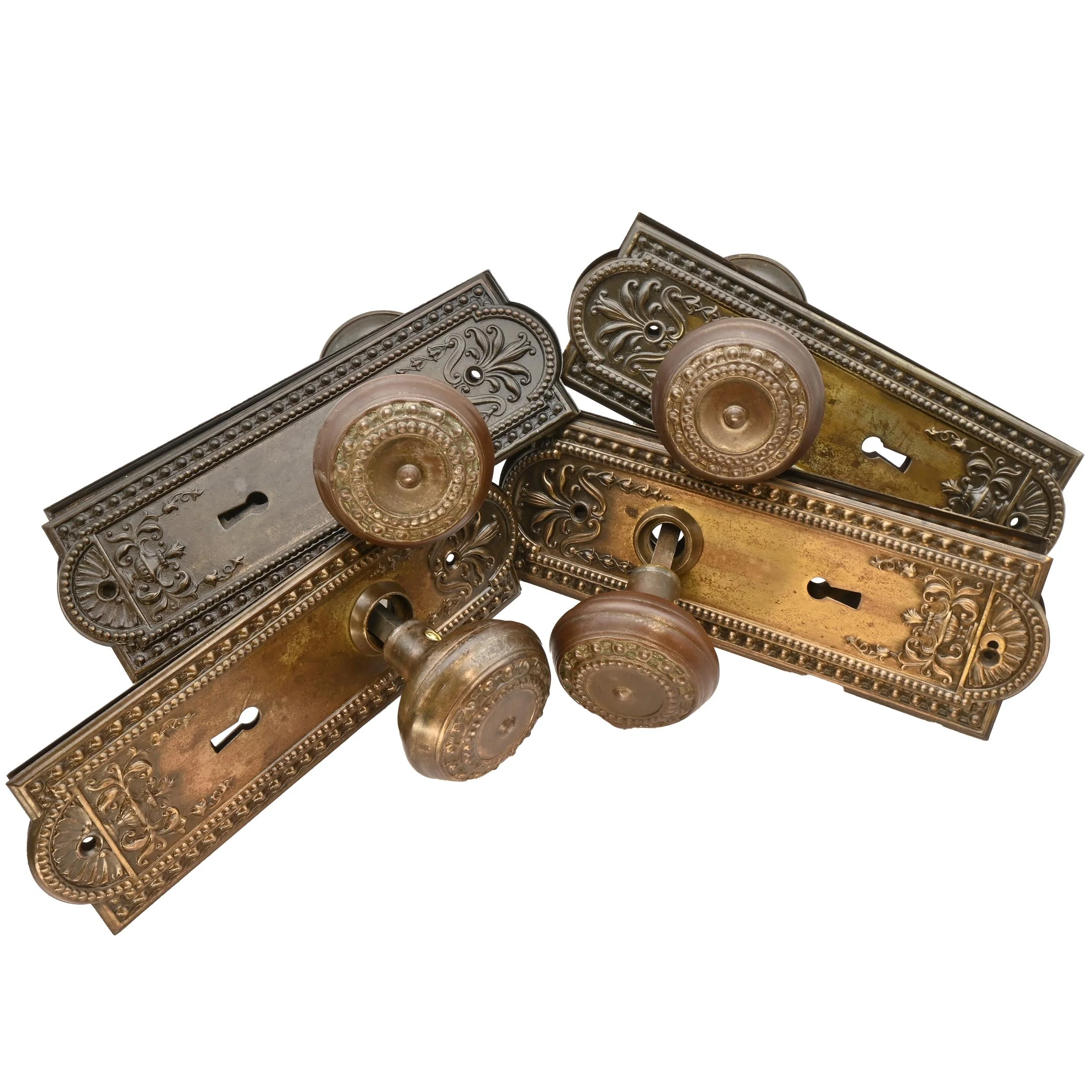 27463 corbin como passage knobs backplates 1.jpg