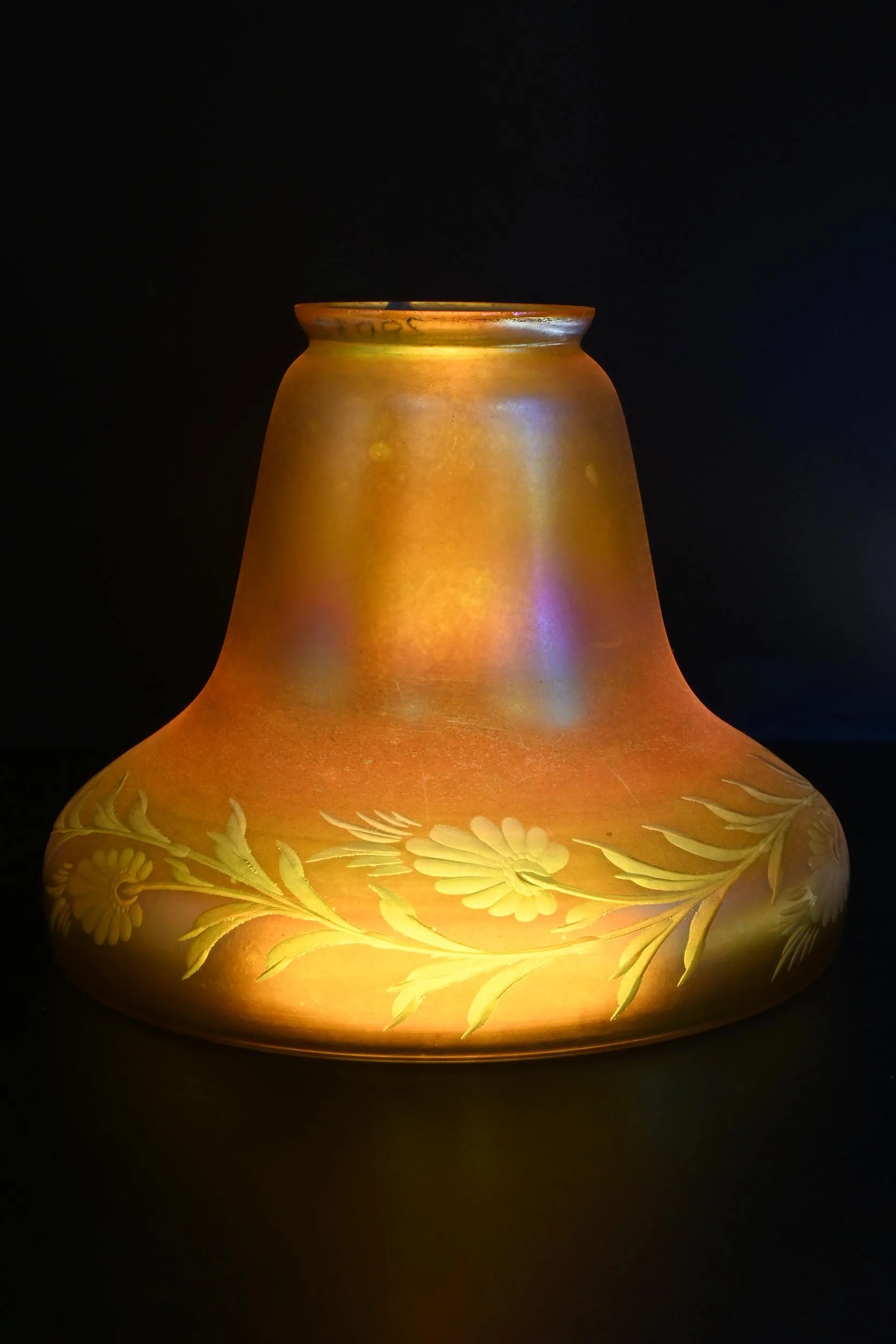 28032 steuben hand etched aurene wide bell 1.jpg