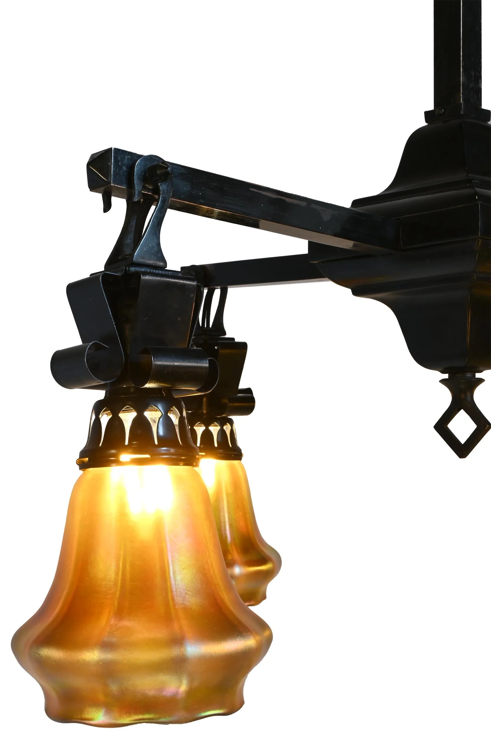 27900 tungstolier mission steuben aurene chandelier 4.jpg