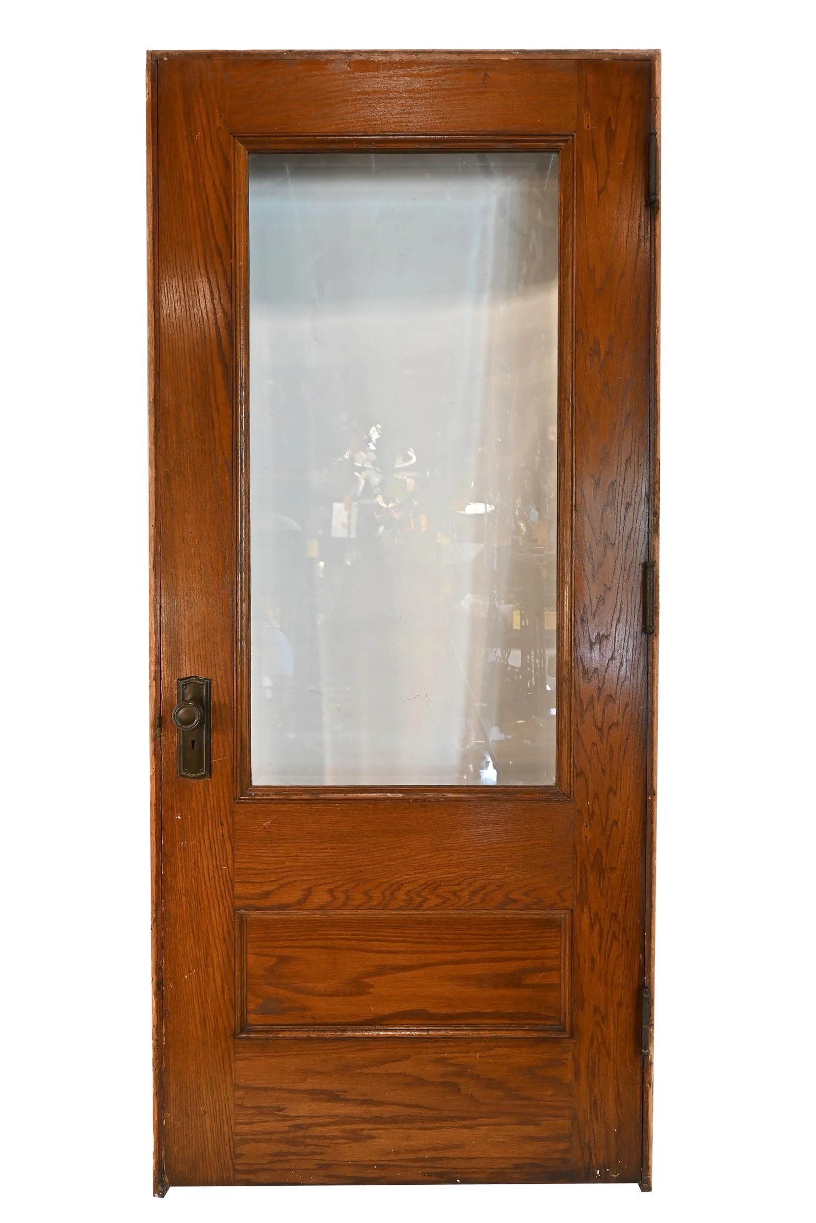 25863 bevel threequarter view oak door in jam 1.jpg