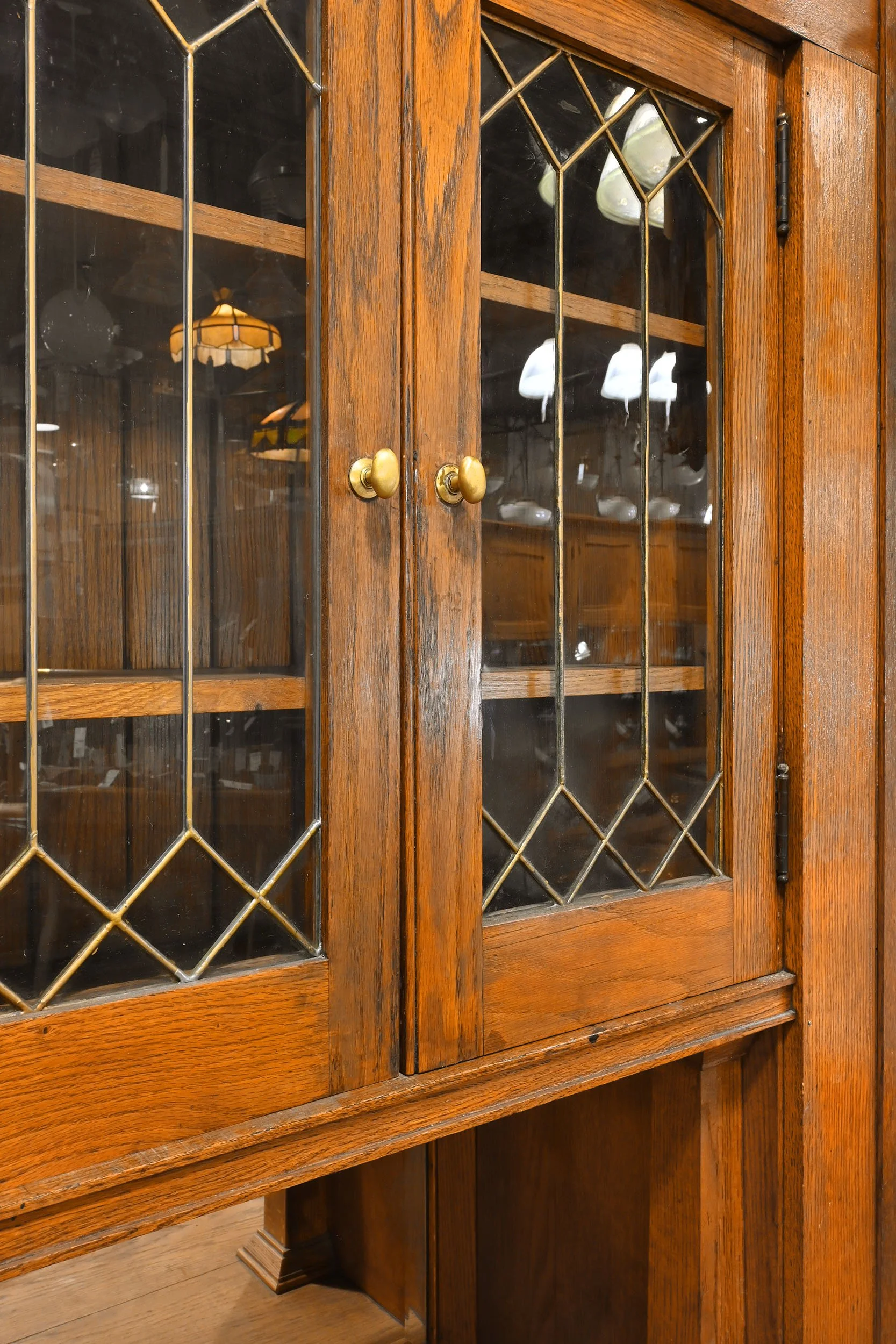 golden oak buffet 3.jpg