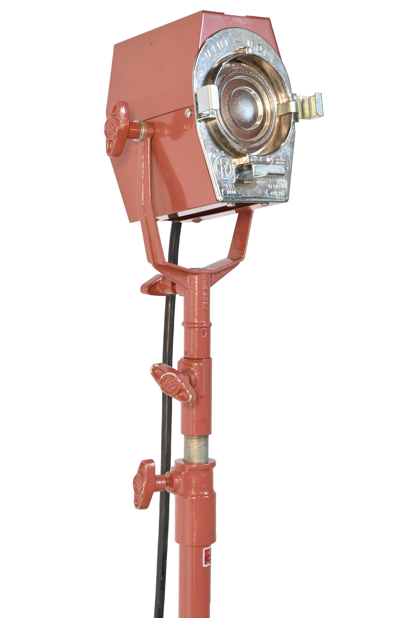 27081 MINI mole spot on wheels 2.jpg