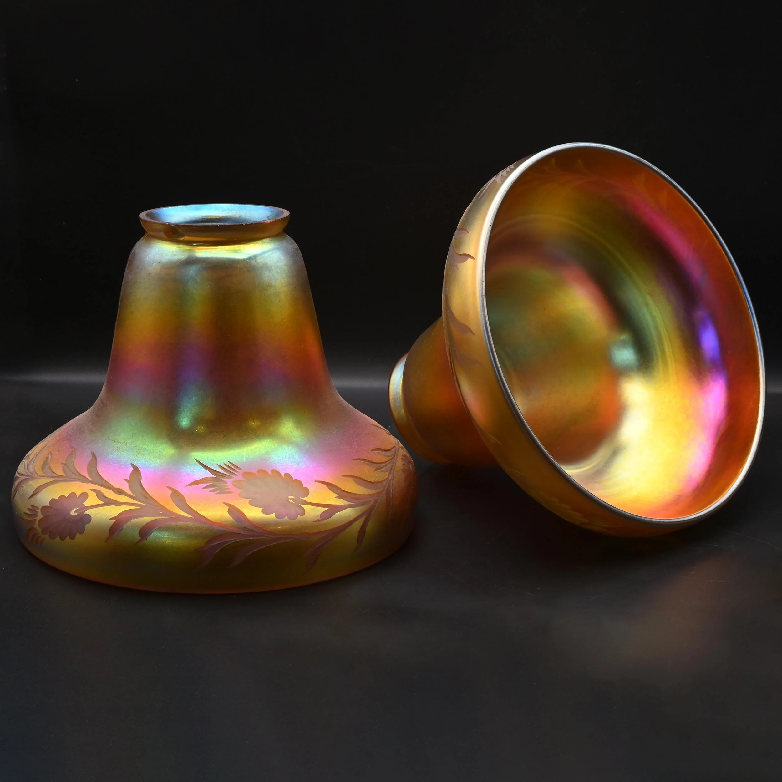 28032 steuben hand etched aurene wide bell 2.jpg